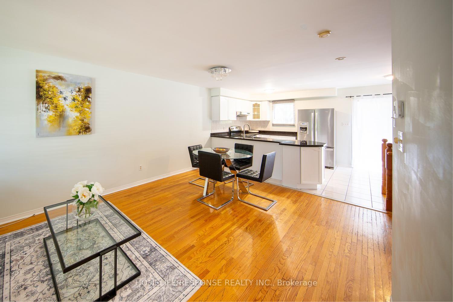 Photo 11 of Unit 25, 450 Bristol Road E, Mississauga, Hurontario — HOMEH