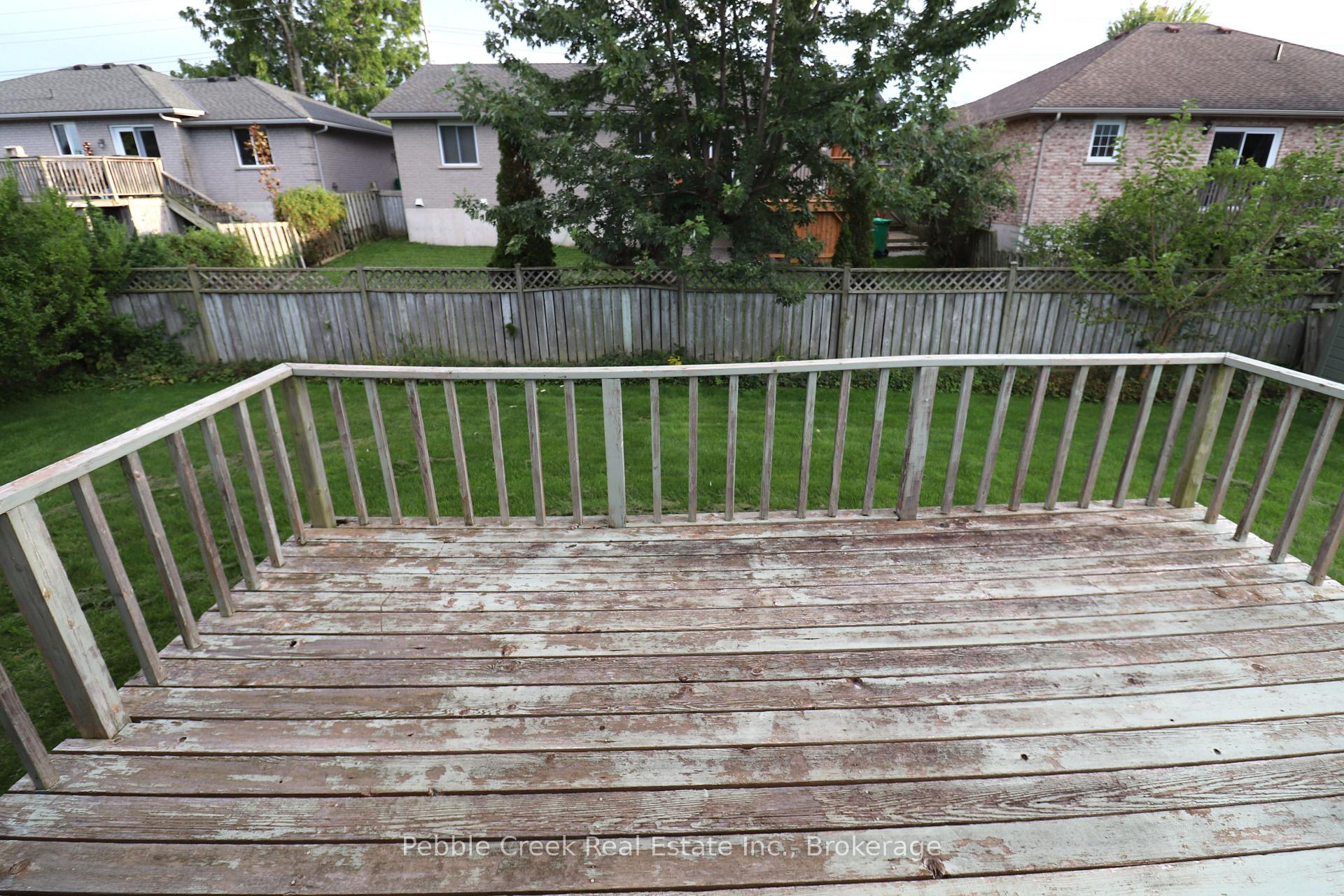 Photo 19 of 21 Suncoast Drive W, Goderich, Goderich (Town) — HOMEH
