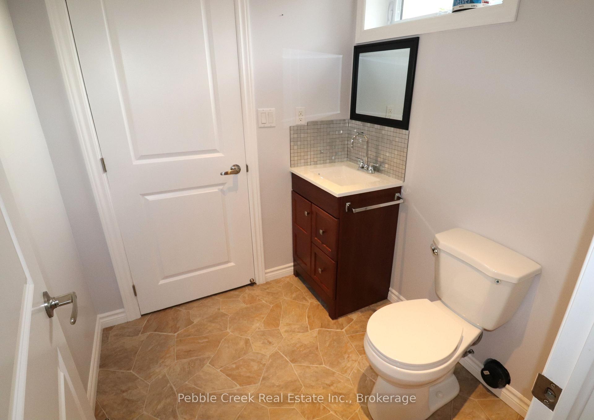Photo 28 of 21 Suncoast Drive W, Goderich, Goderich (Town) — HOMEH