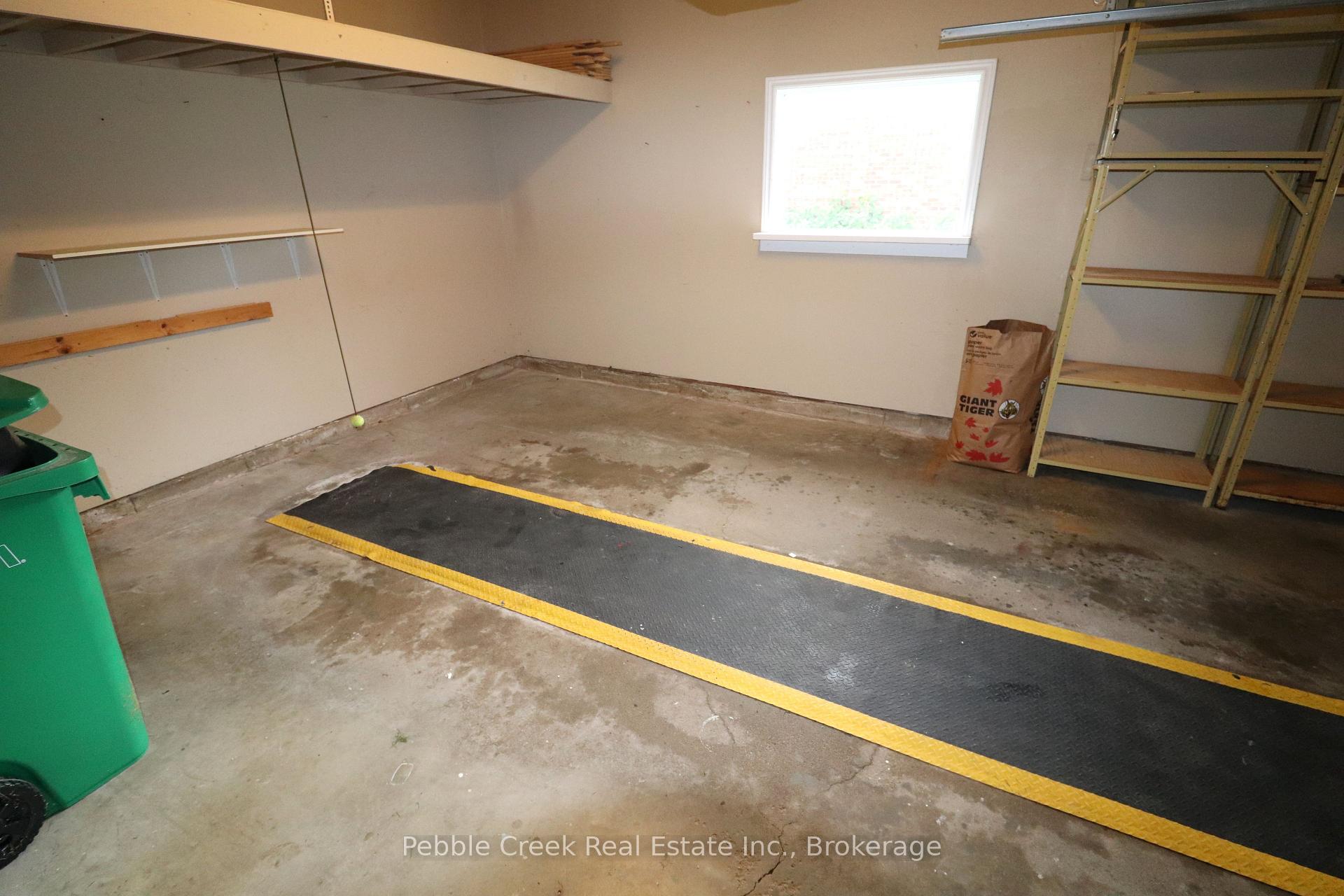 Photo 31 of 21 Suncoast Drive W, Goderich, Goderich (Town) — HOMEH
