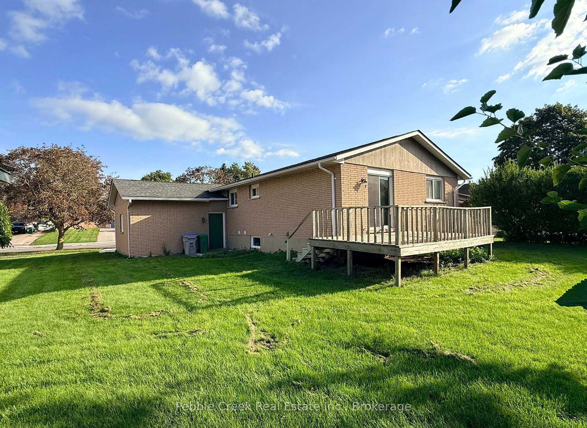 Photo 34 of 21 Suncoast Drive W, Goderich, Goderich (Town) — HOMEH