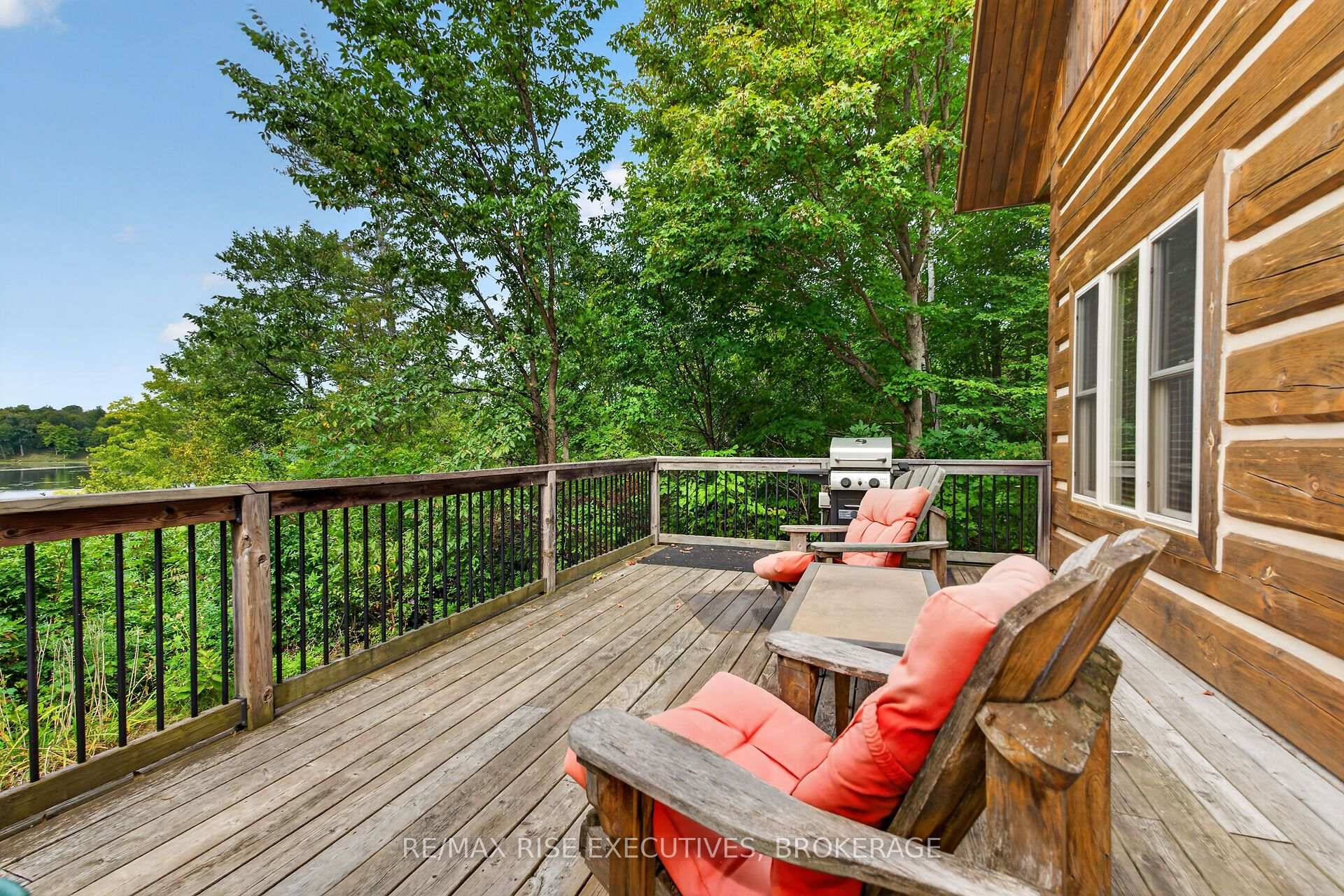 Photo 4 of 202 Deans Island Road, Rideau Lakes, Rideau Lakes (South Crosby) Twp — HOMEH