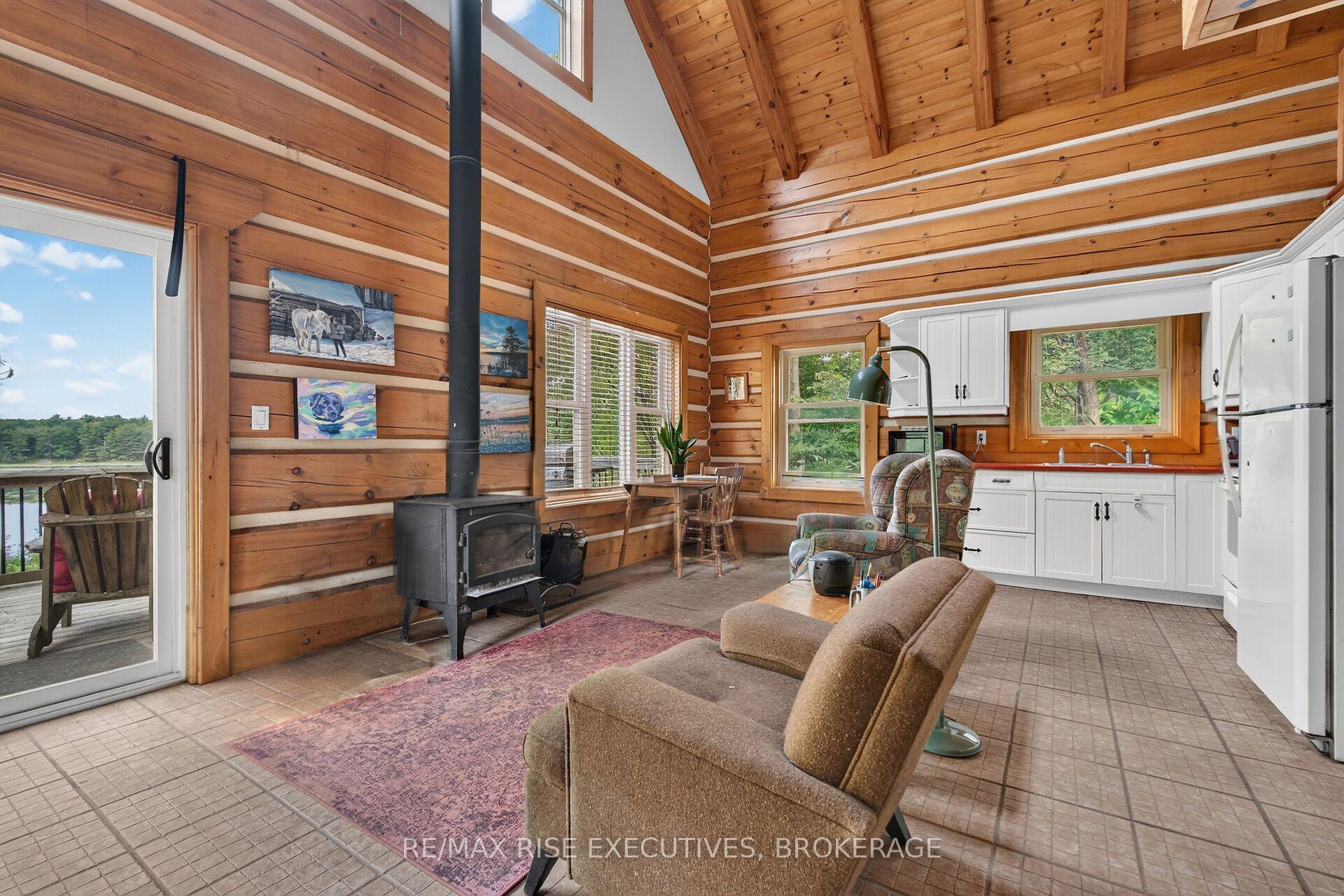 Photo 6 of 202 Deans Island Road, Rideau Lakes, Rideau Lakes (South Crosby) Twp — HOMEH