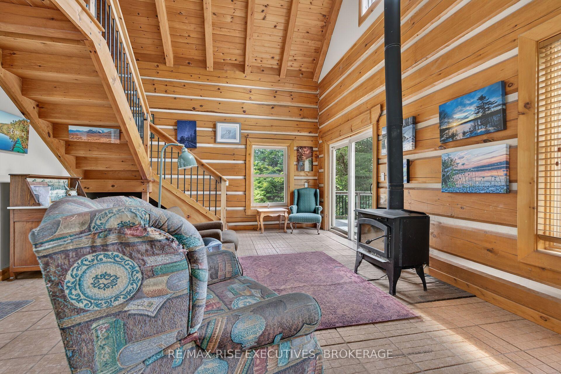 Photo 8 of 202 Deans Island Road, Rideau Lakes, Rideau Lakes (South Crosby) Twp — HOMEH