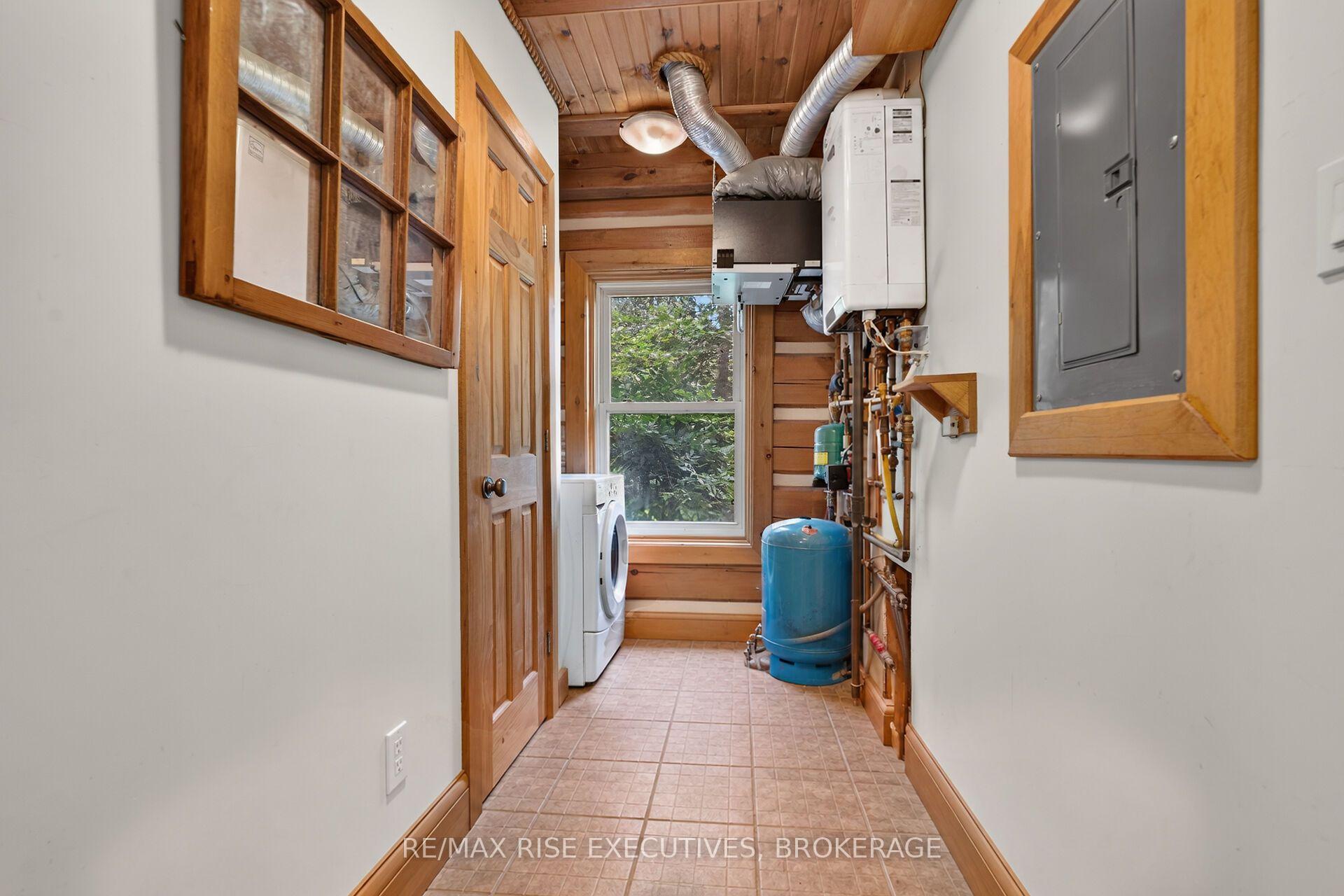 Photo 19 of 202 Deans Island Road, Rideau Lakes, Rideau Lakes (South Crosby) Twp — HOMEH