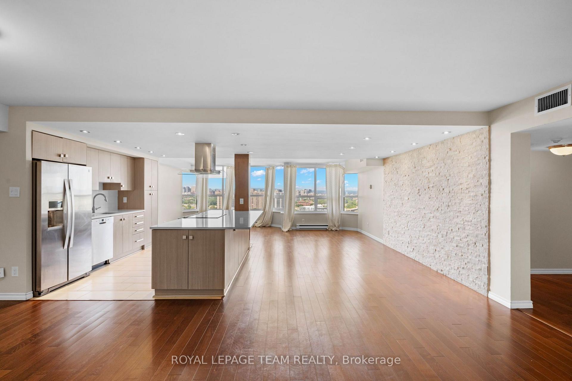 Photo 4 of Unit 2408, 1500 Riverside Drive, Ottawa, Riverview Park — HOMEH