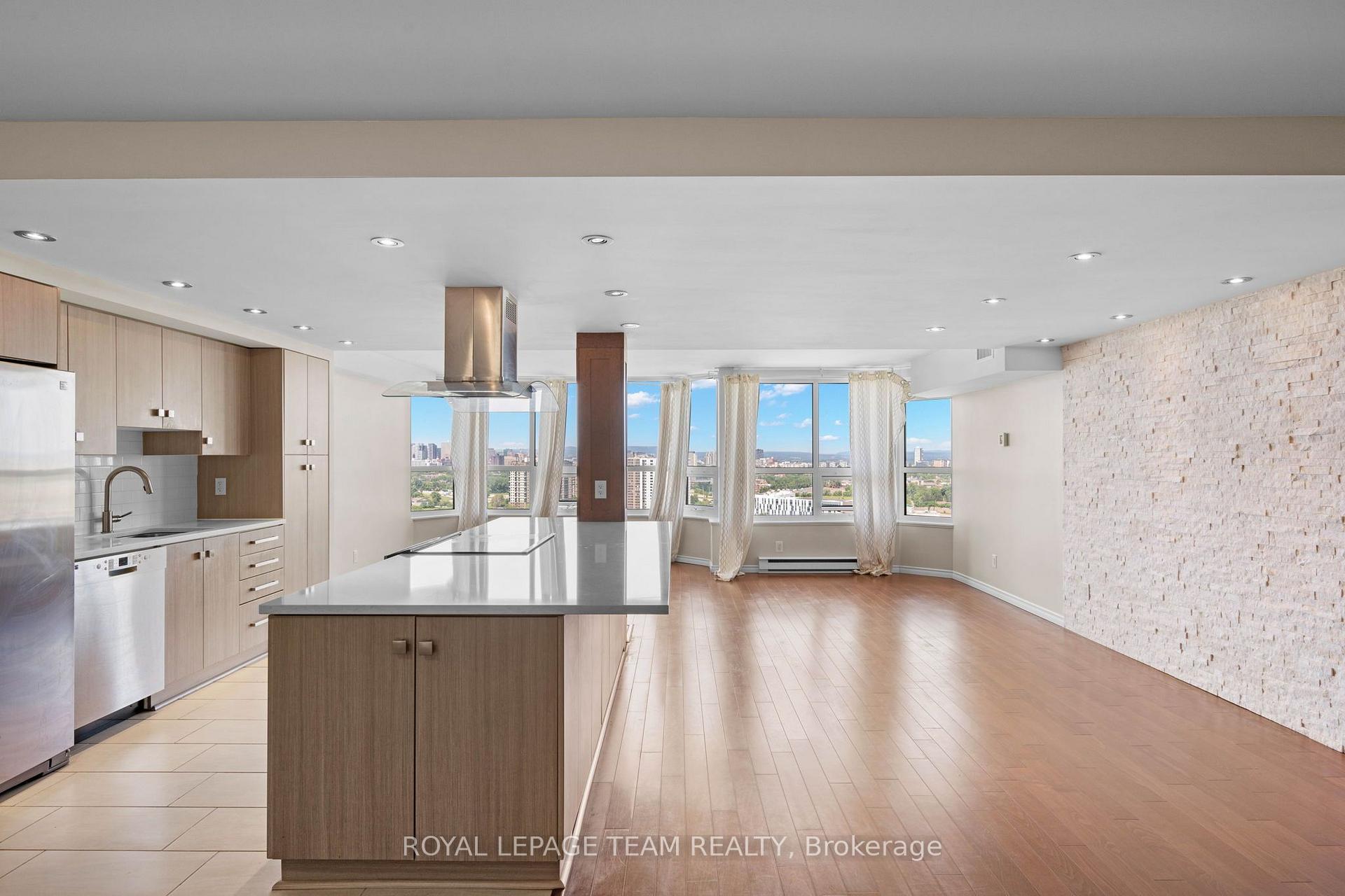 Photo 9 of Unit 2408, 1500 Riverside Drive, Ottawa, Riverview Park — HOMEH