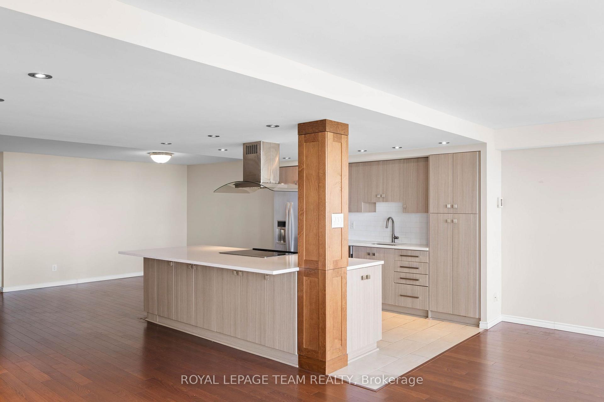 Photo 12 of Unit 2408, 1500 Riverside Drive, Ottawa, Riverview Park — HOMEH