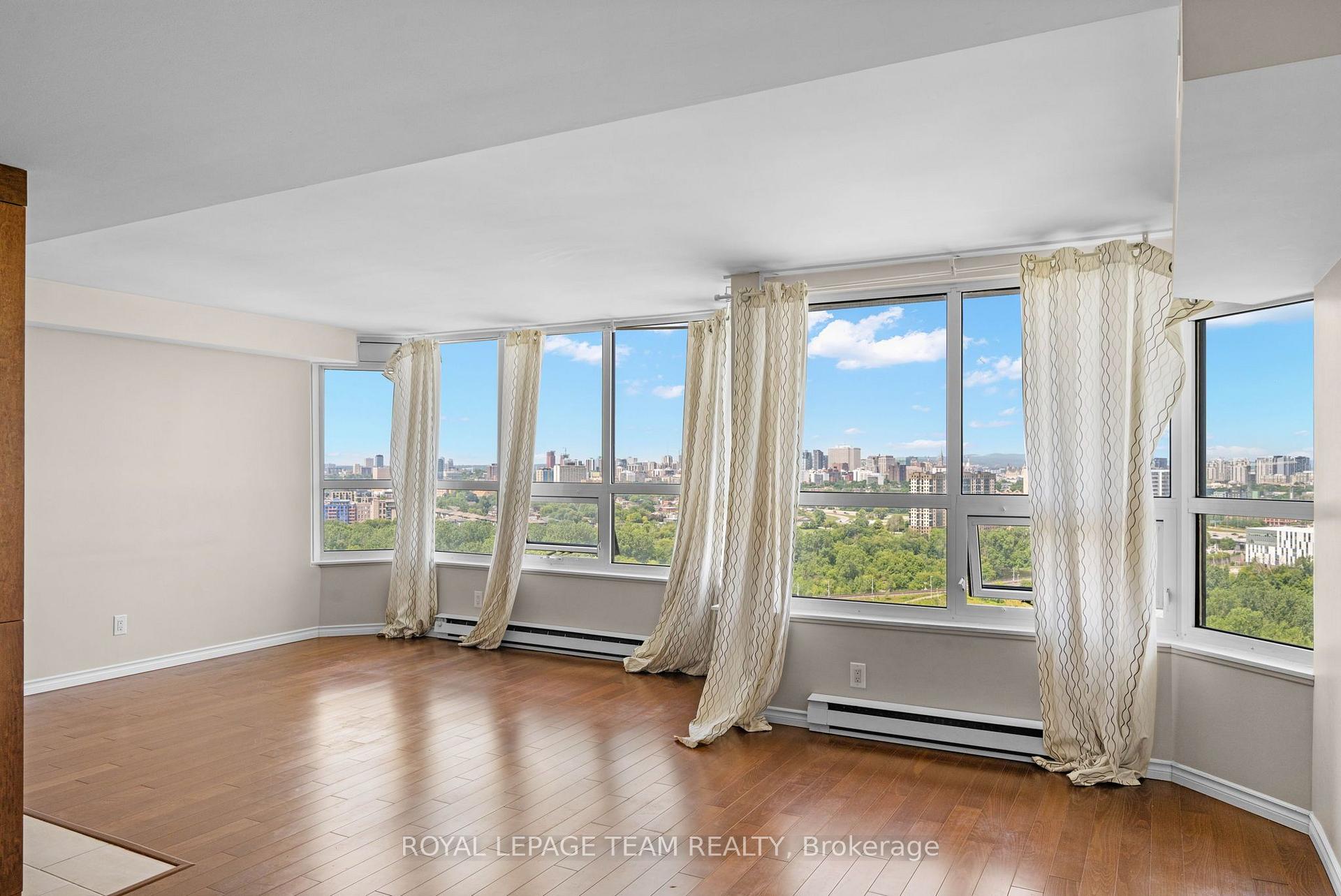 Photo 14 of Unit 2408, 1500 Riverside Drive, Ottawa, Riverview Park — HOMEH