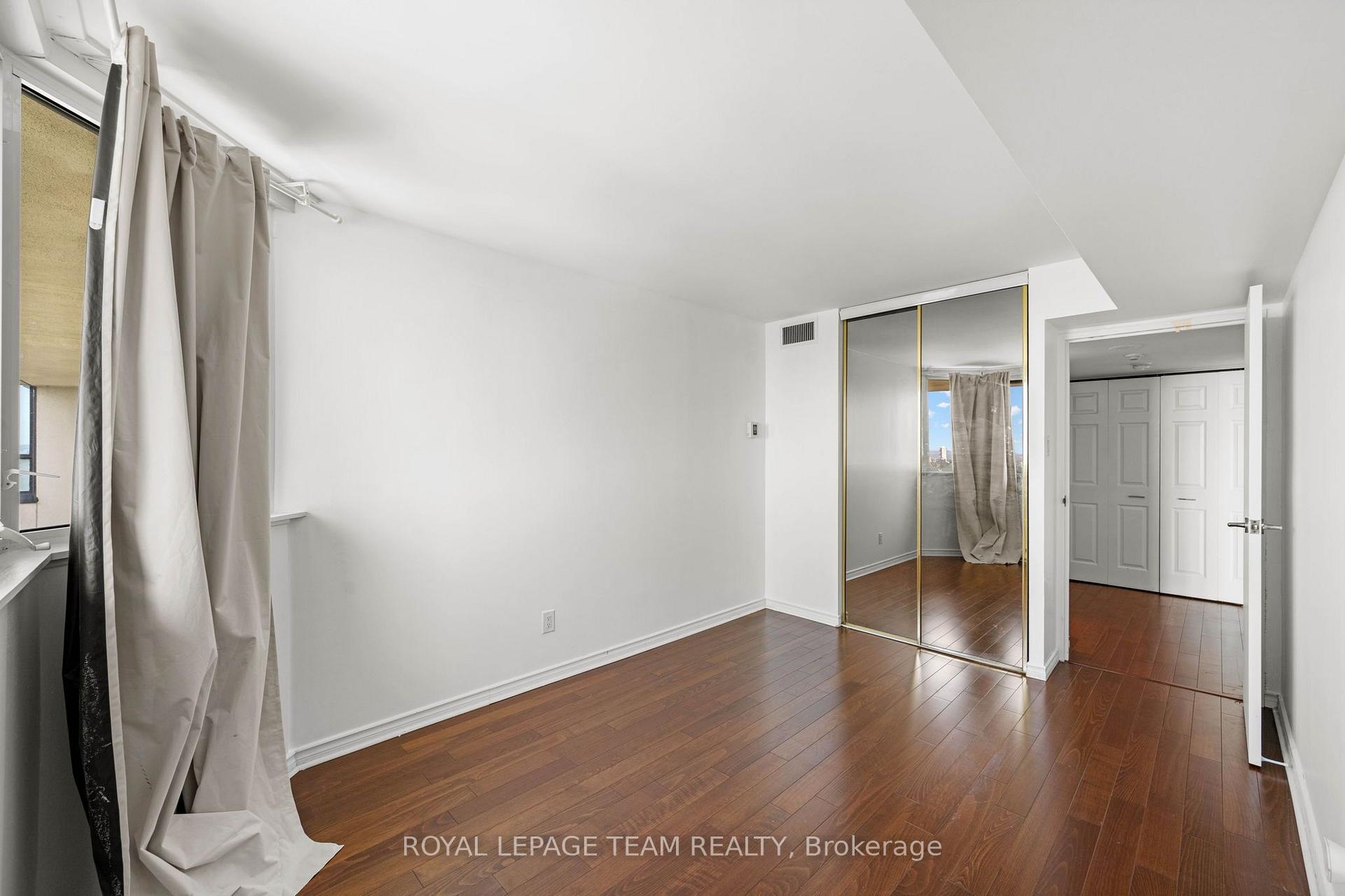 Photo 22 of Unit 2408, 1500 Riverside Drive, Ottawa, Riverview Park — HOMEH