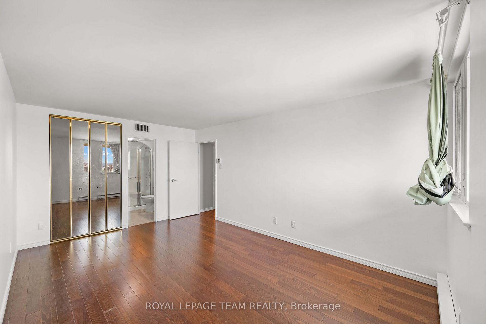 Photo 26 of Unit 2408, 1500 Riverside Drive, Ottawa, Riverview Park — HOMEH