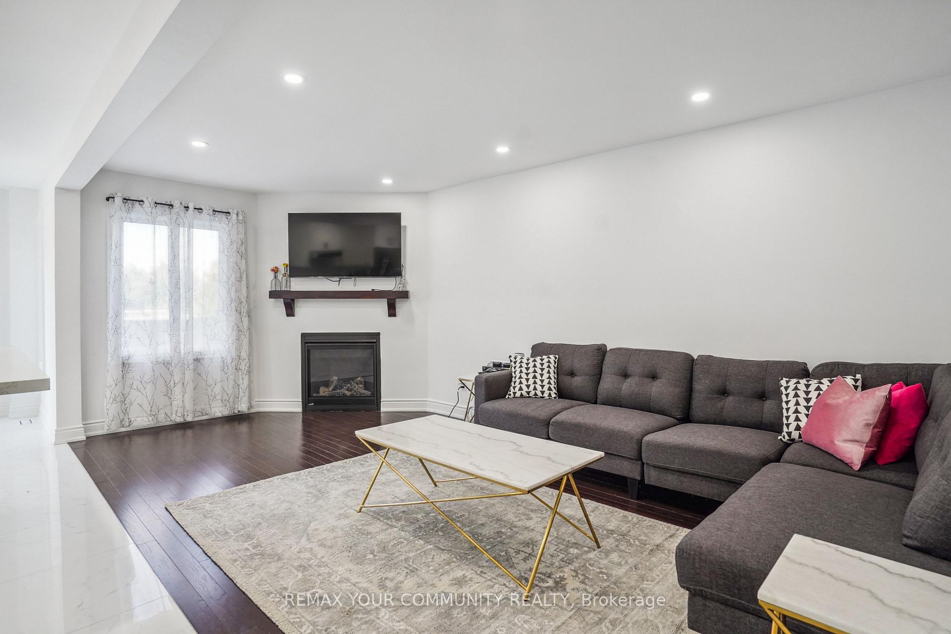 Photo 25 of 273 Delaney Drive, Ajax, Central West — HOMEH