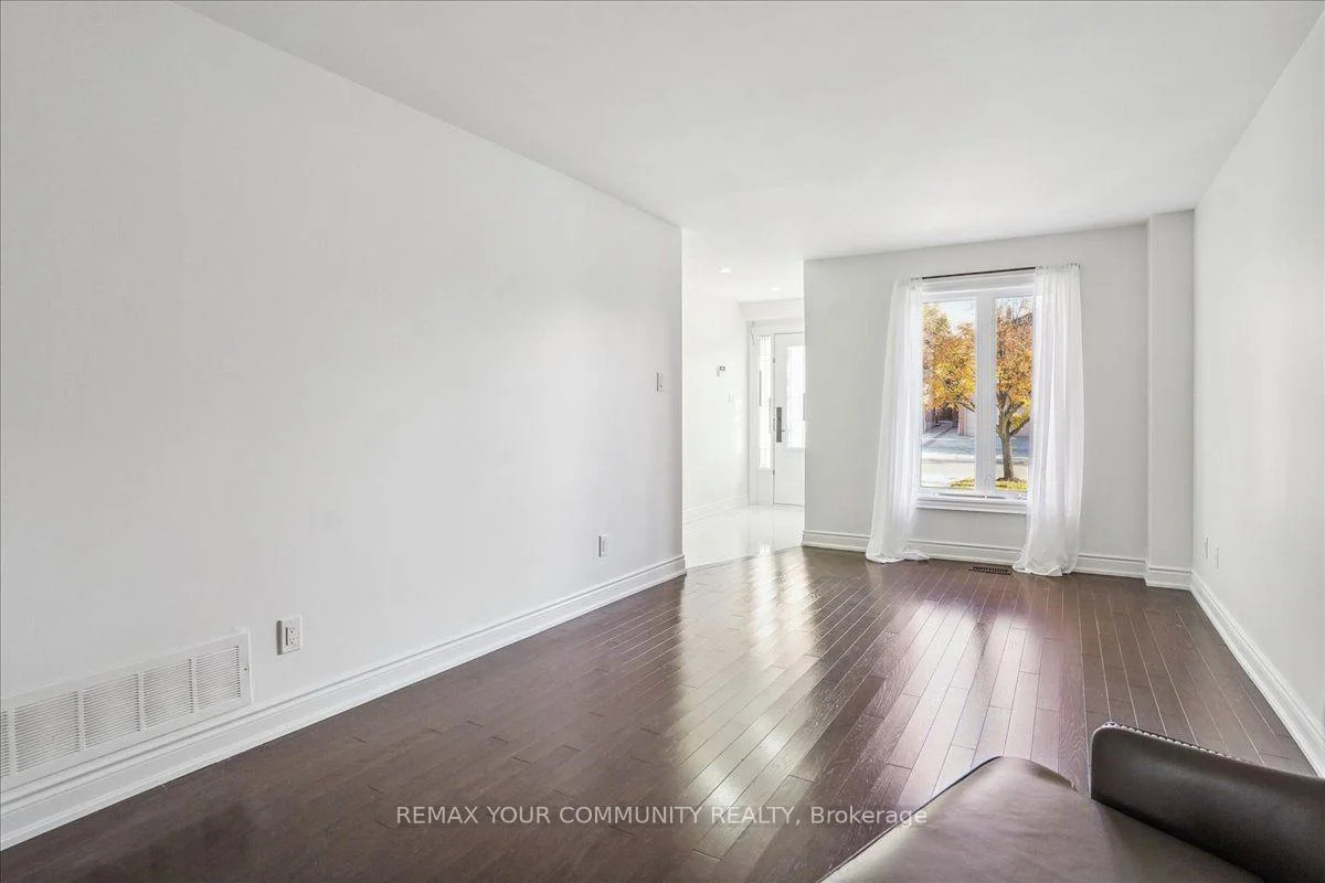 Photo 10 of 273 Delaney Drive, Ajax, Central West — HOMEH
