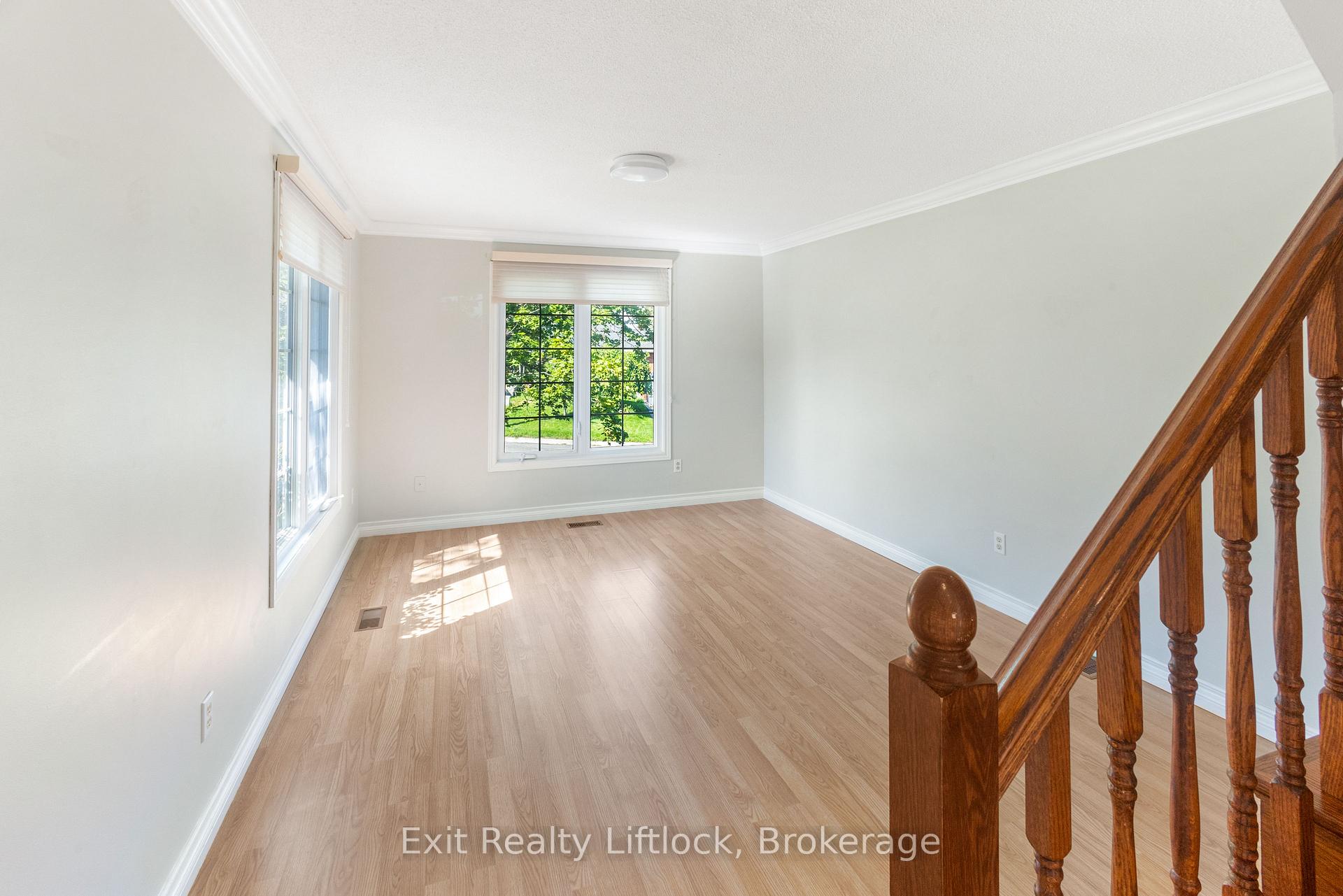 Photo 13 of 958 Smithside Court, Peterborough, Monaghan Ward 2 — HOMEH