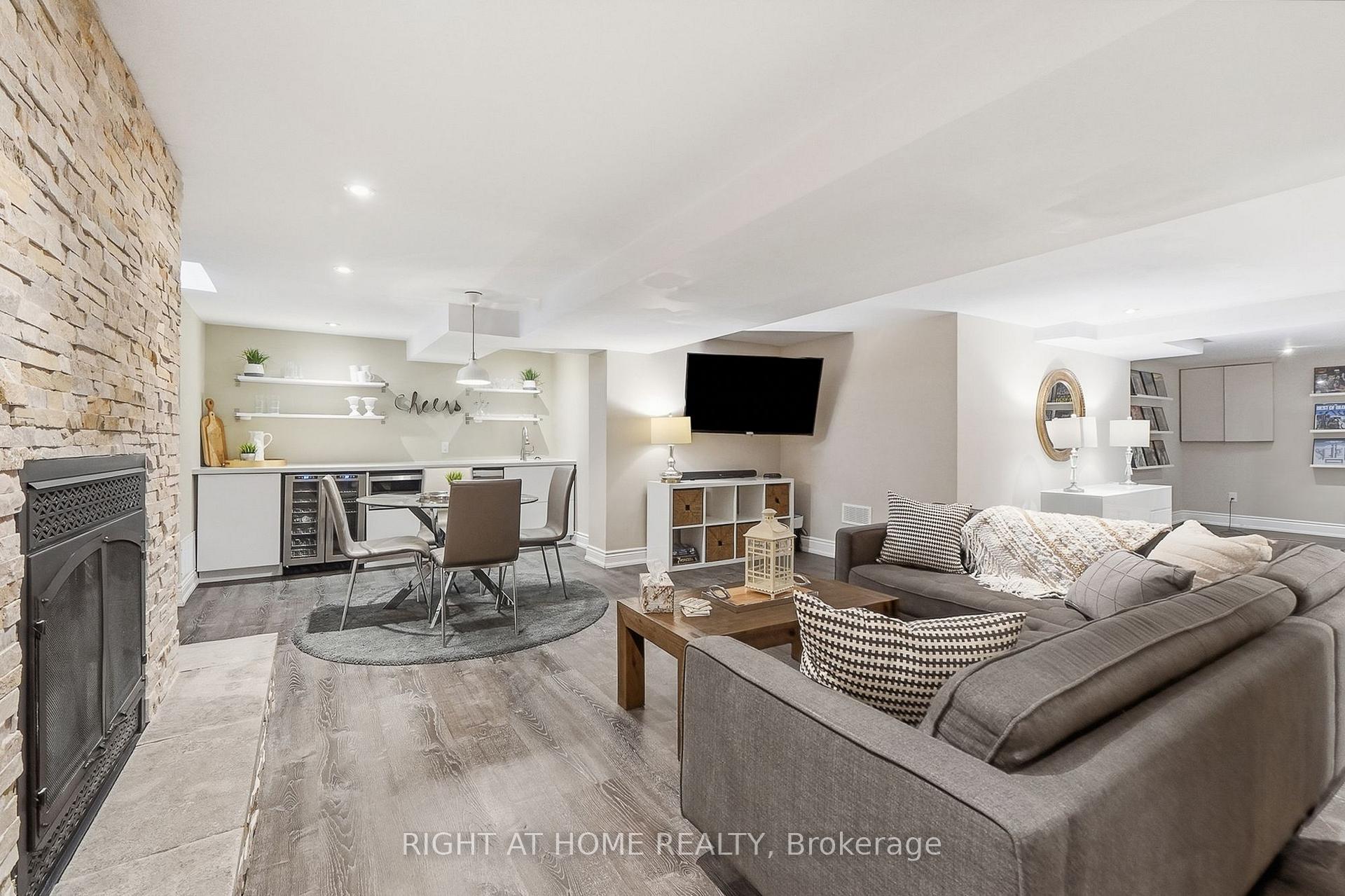 Photo 38 of 1594 Heritage Way, Oakville, Glen Abbey — HOMEH