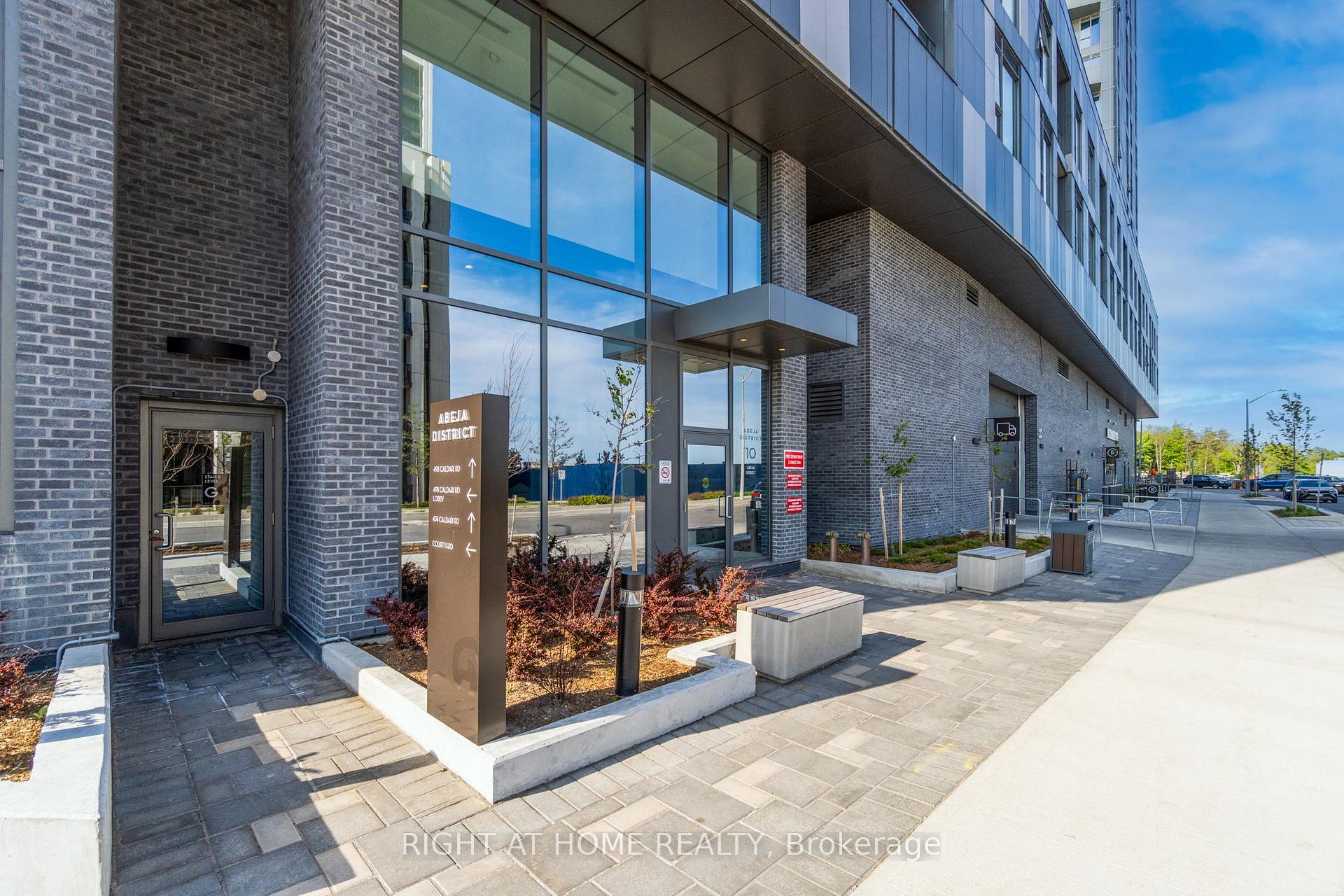 Photo 22 of 10 Abeja Street, Vaughan, Concord — HOMEH