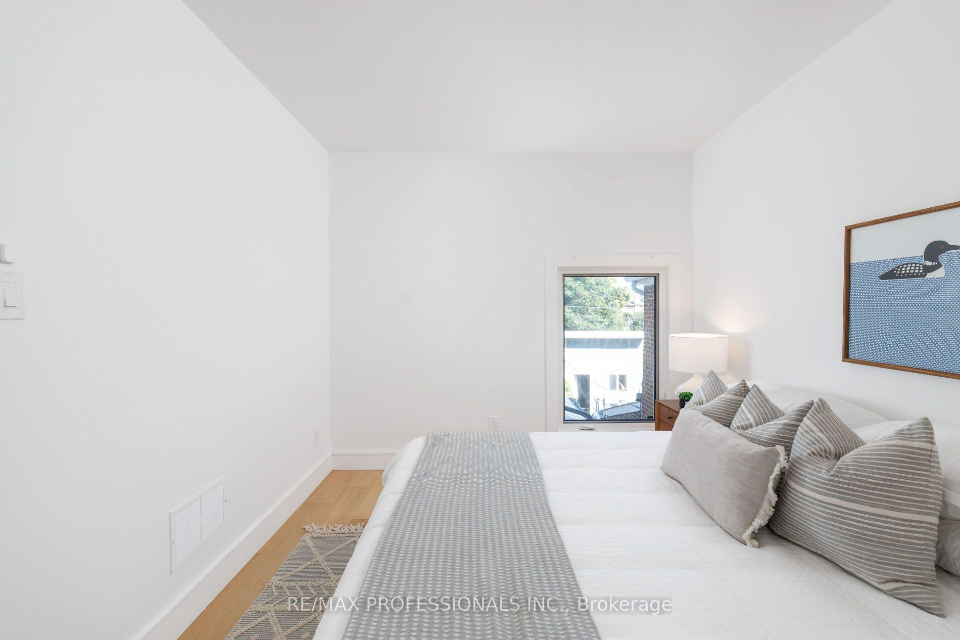 Photo 29 of 69 Sheridan Avenue, Toronto, Little Portugal — HOMEH