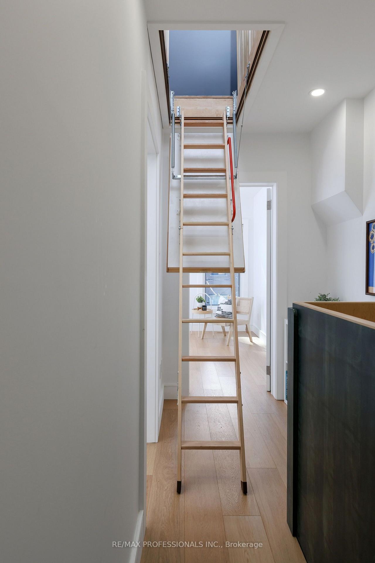 Photo 35 of 69 Sheridan Avenue, Toronto, Little Portugal — HOMEH
