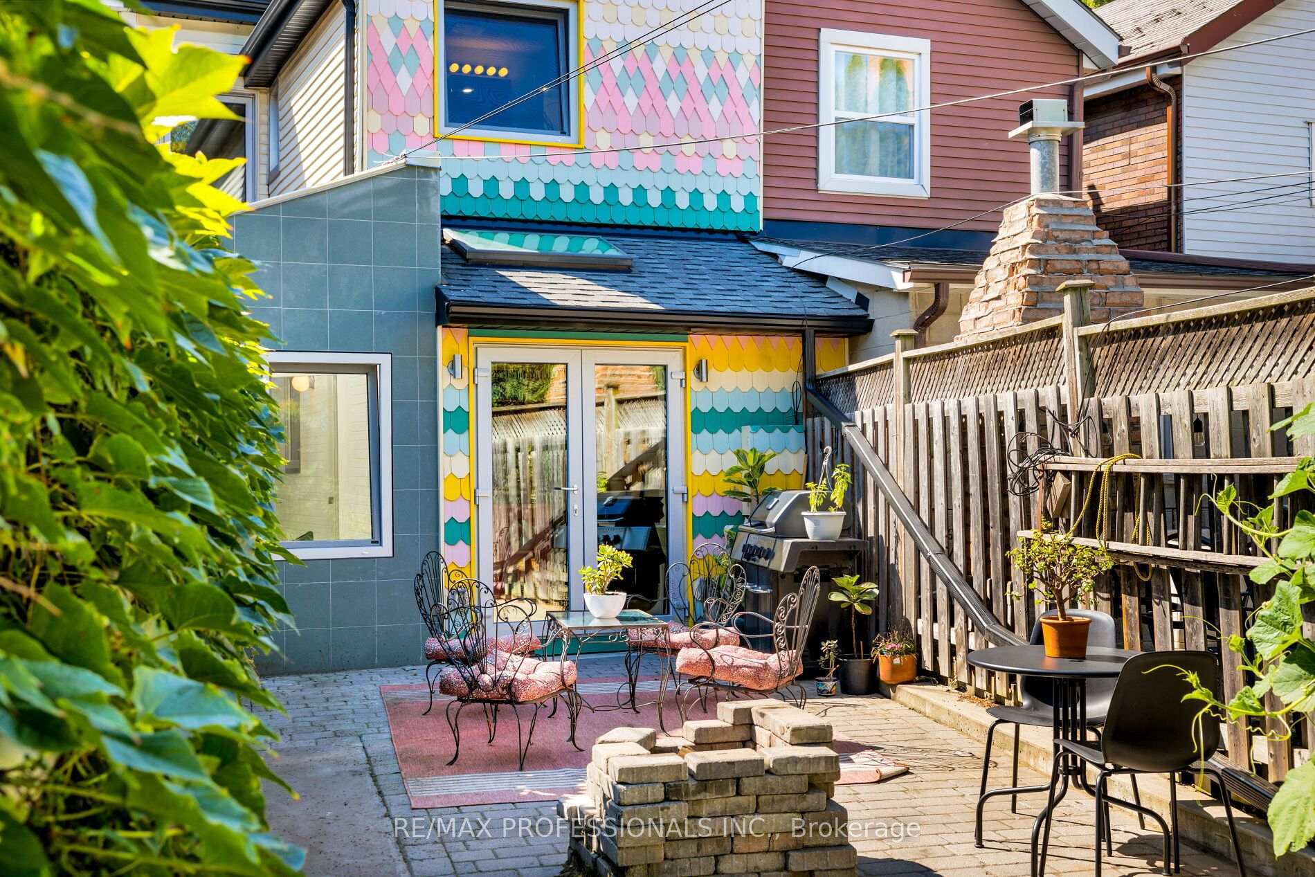 Photo 44 of 69 Sheridan Avenue, Toronto, Little Portugal — HOMEH