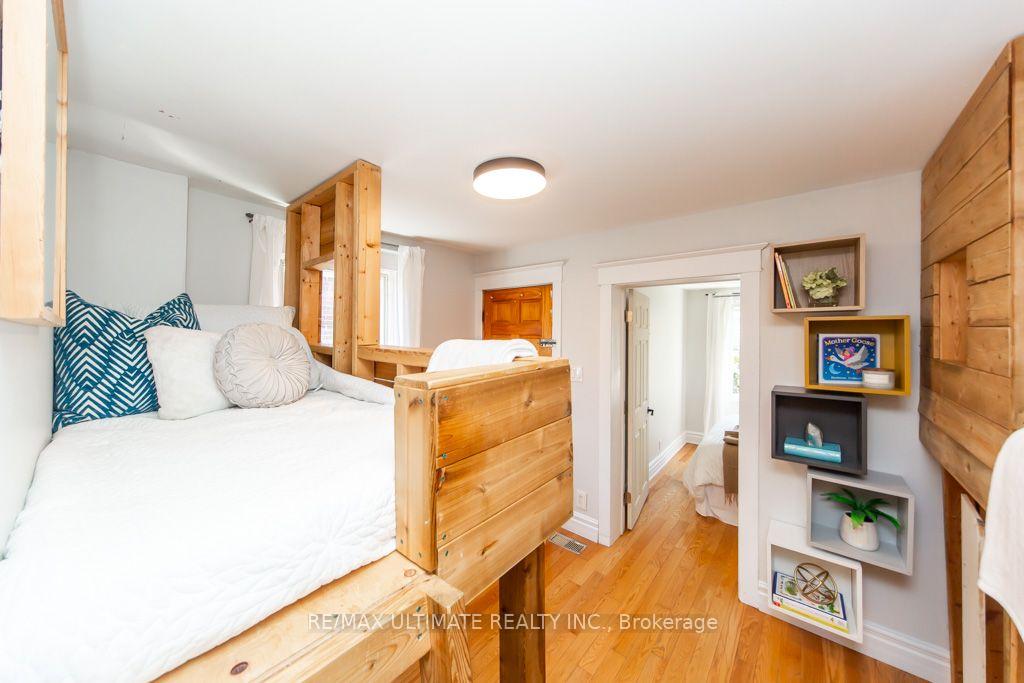 Photo 17 of 37 Gowan Avenue, Toronto, Broadview North — HOMEH