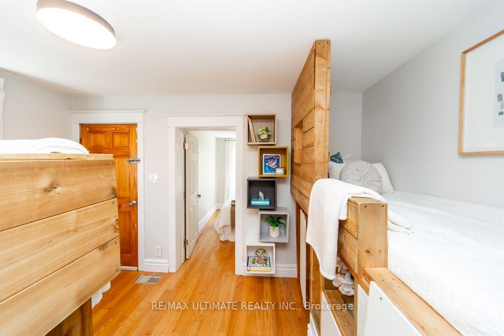 Photo 18 of 37 Gowan Avenue, Toronto, Broadview North — HOMEH