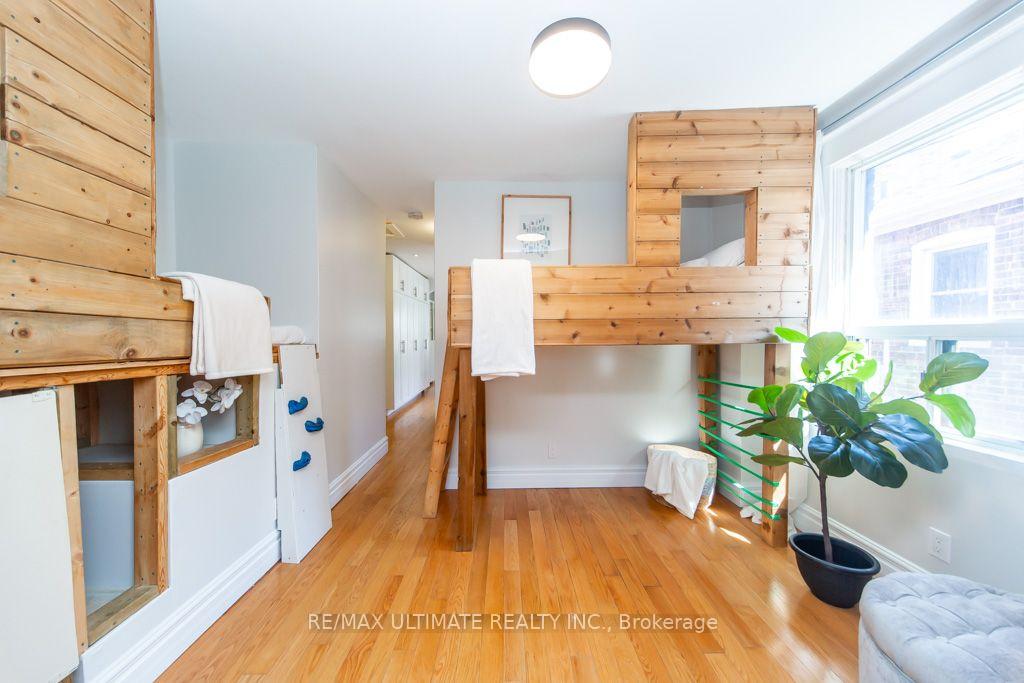 Photo 19 of 37 Gowan Avenue, Toronto, Broadview North — HOMEH