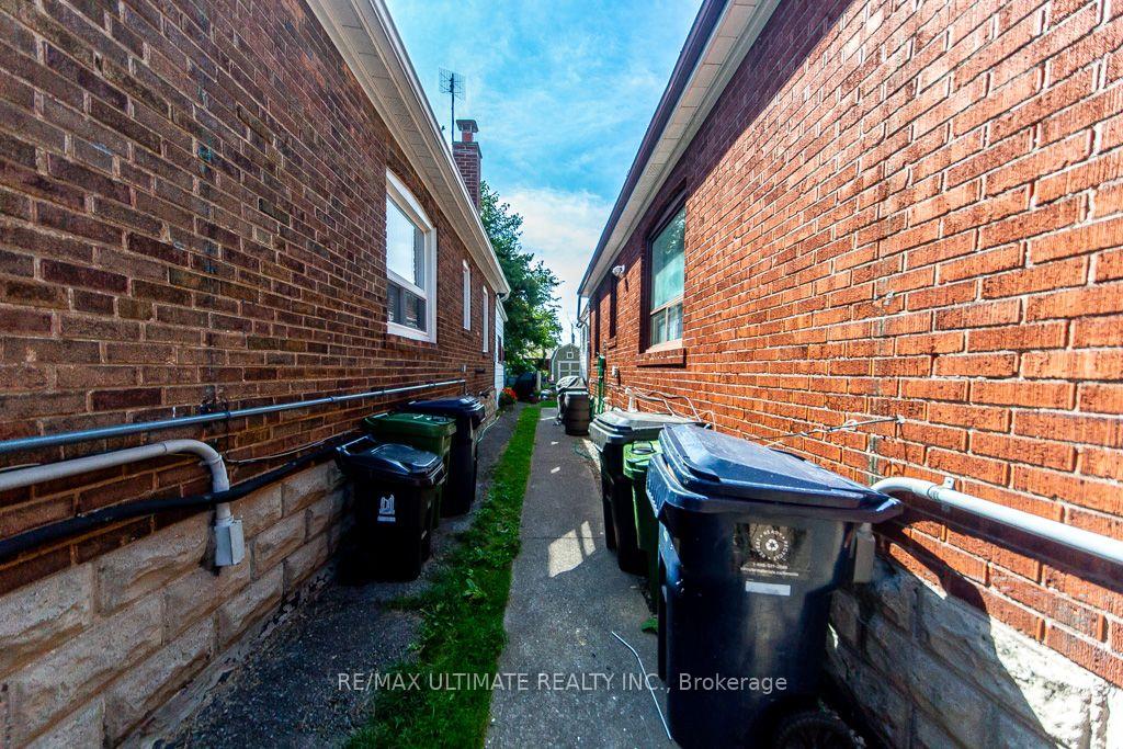 Photo 38 of 37 Gowan Avenue, Toronto, Broadview North — HOMEH