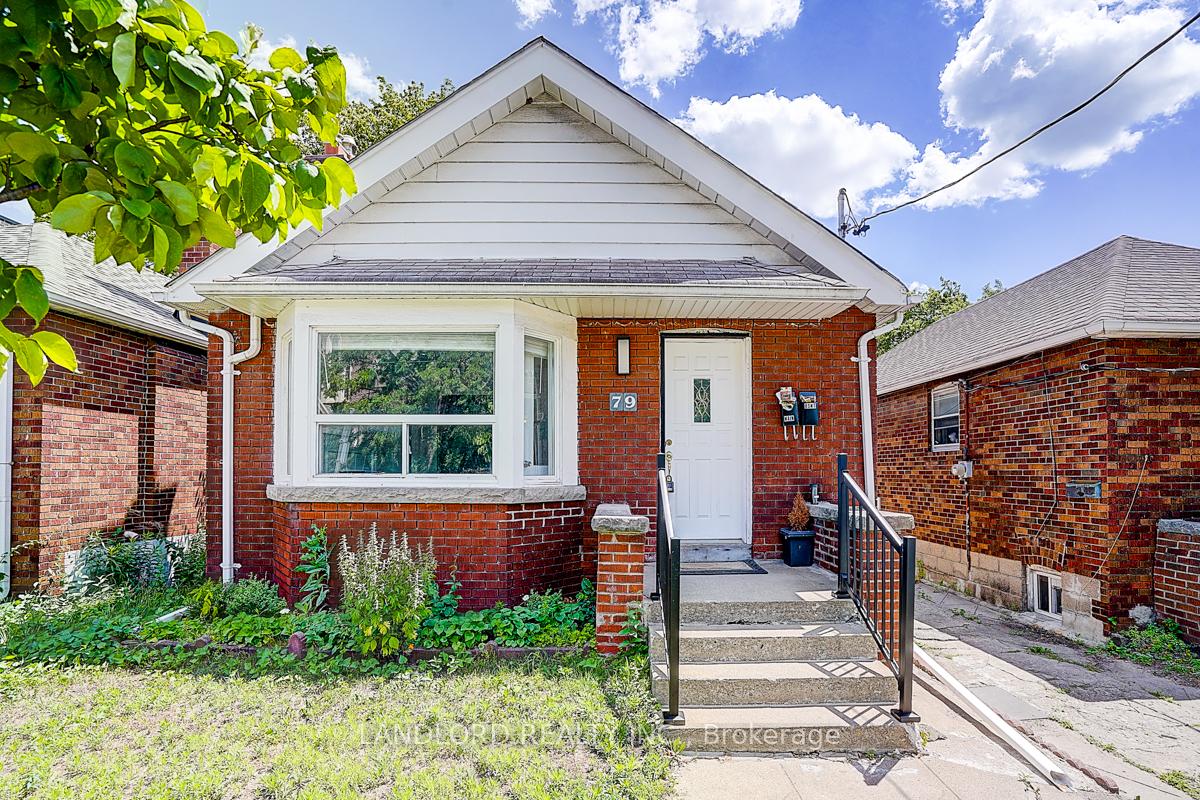 Photo 3 of Unit Lower, 79 O'Connor Drive, Toronto, Broadview North — HOMEH