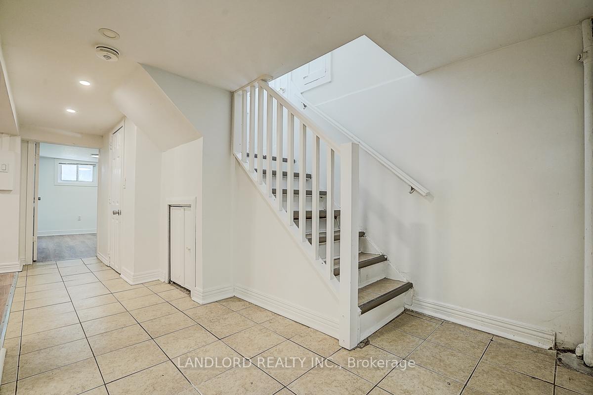 Photo 9 of Unit Lower, 79 O'Connor Drive, Toronto, Broadview North — HOMEH