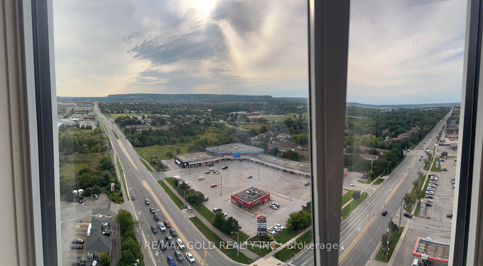 Photo 14 of Unit 2010, 8020 Derry Road, Milton, Coates — HOMEH