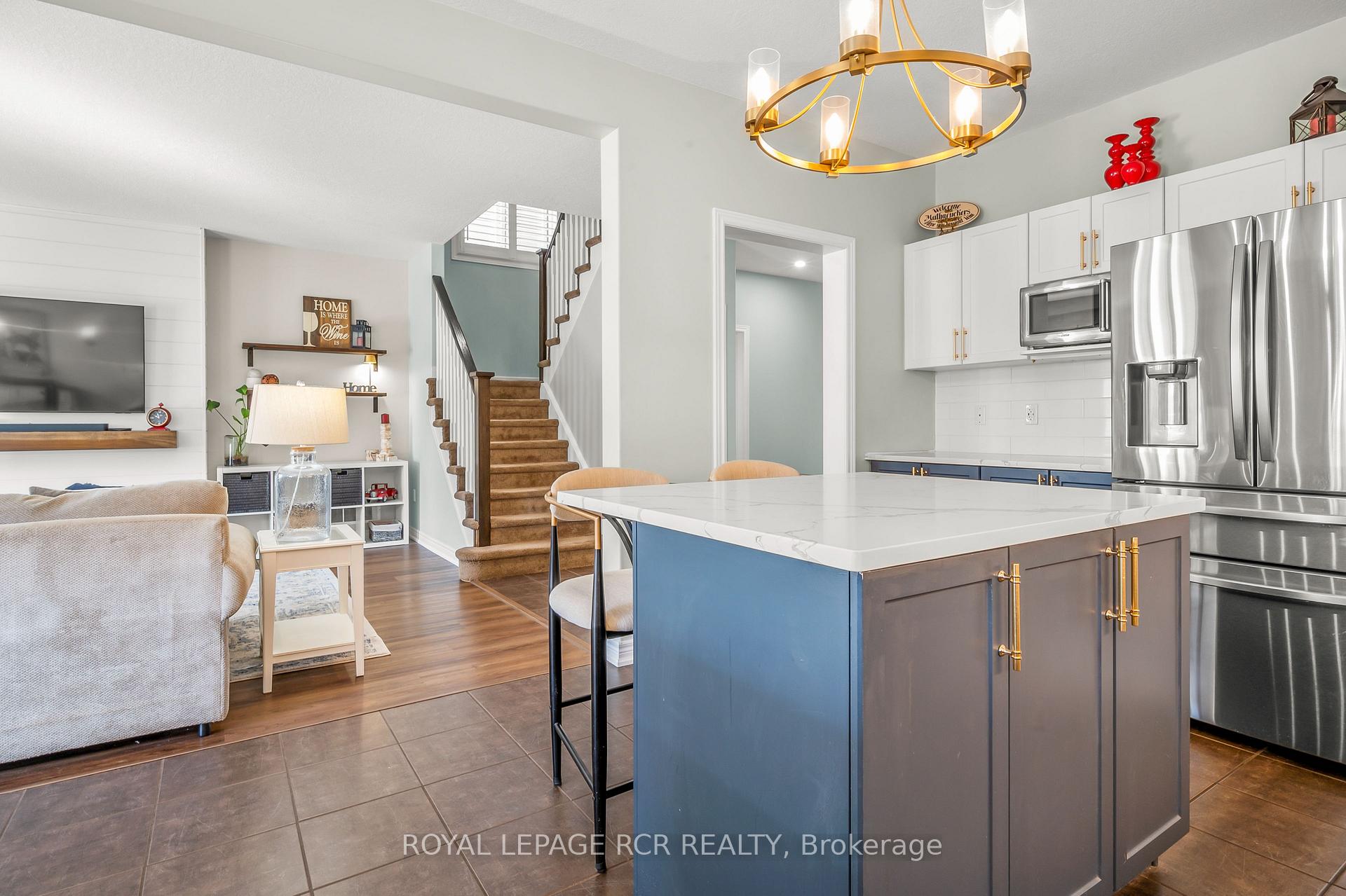 Photo 14 of 85 Laverty Crescent, Orangeville — HOMEH