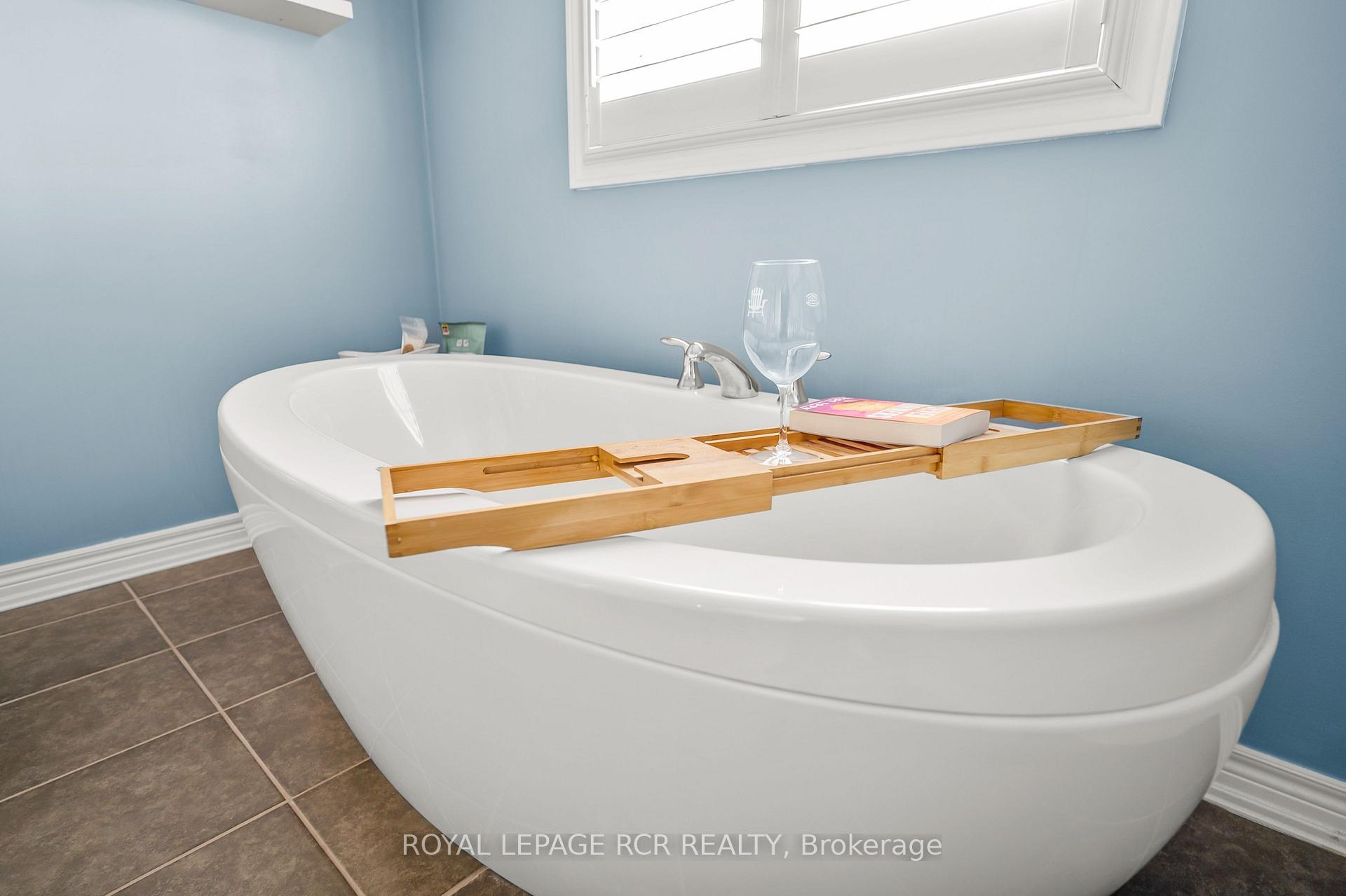 Photo 20 of 85 Laverty Crescent, Orangeville — HOMEH