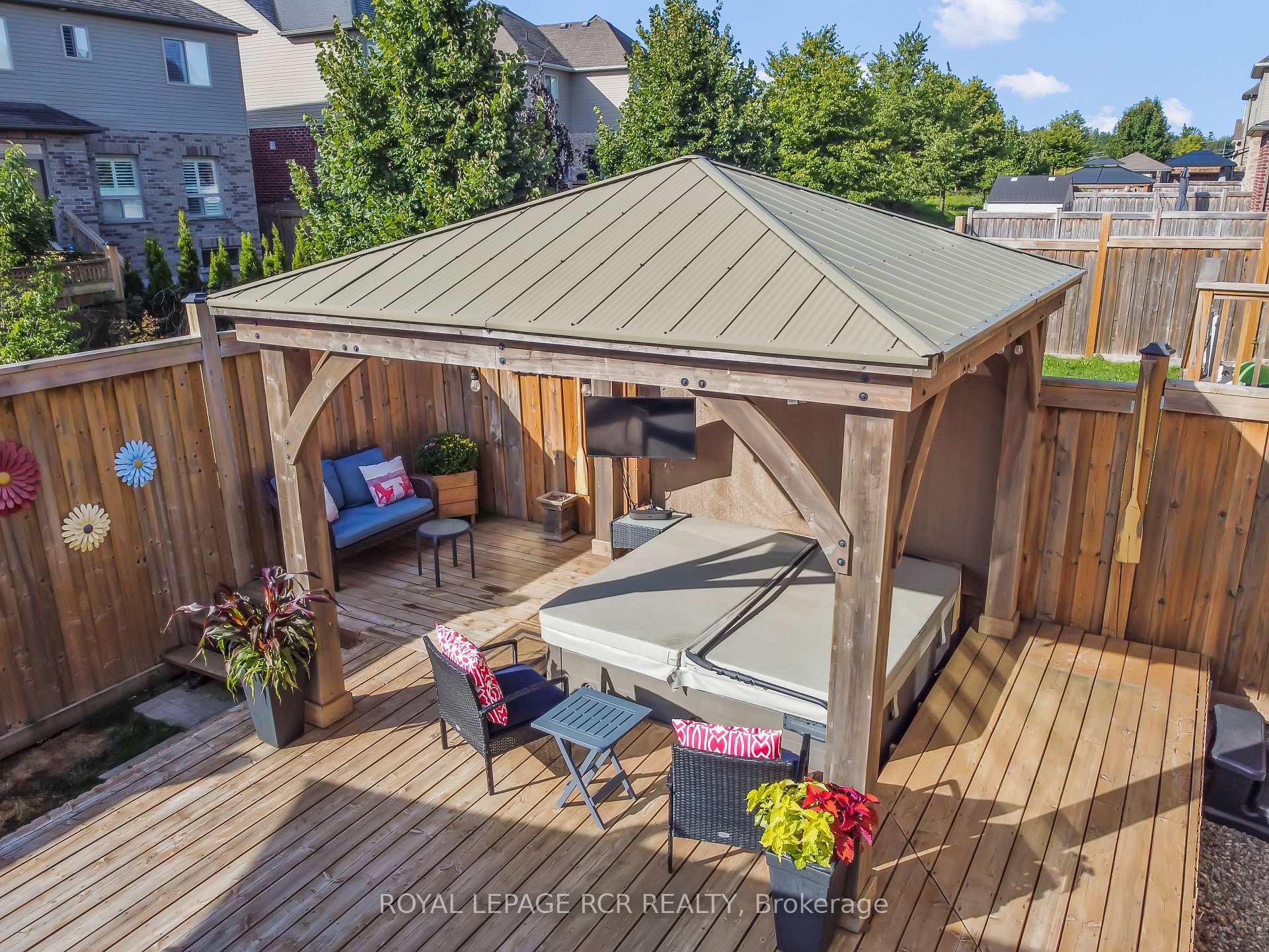 Photo 42 of 85 Laverty Crescent, Orangeville — HOMEH