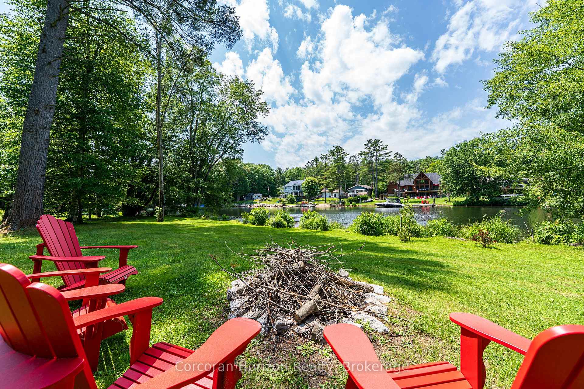 Photo 8 of 1068 Hartley Road, Gravenhurst, Morrison — HOMEH
