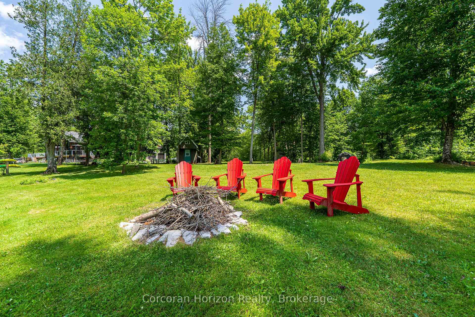 Photo 9 of 1068 Hartley Road, Gravenhurst, Morrison — HOMEH