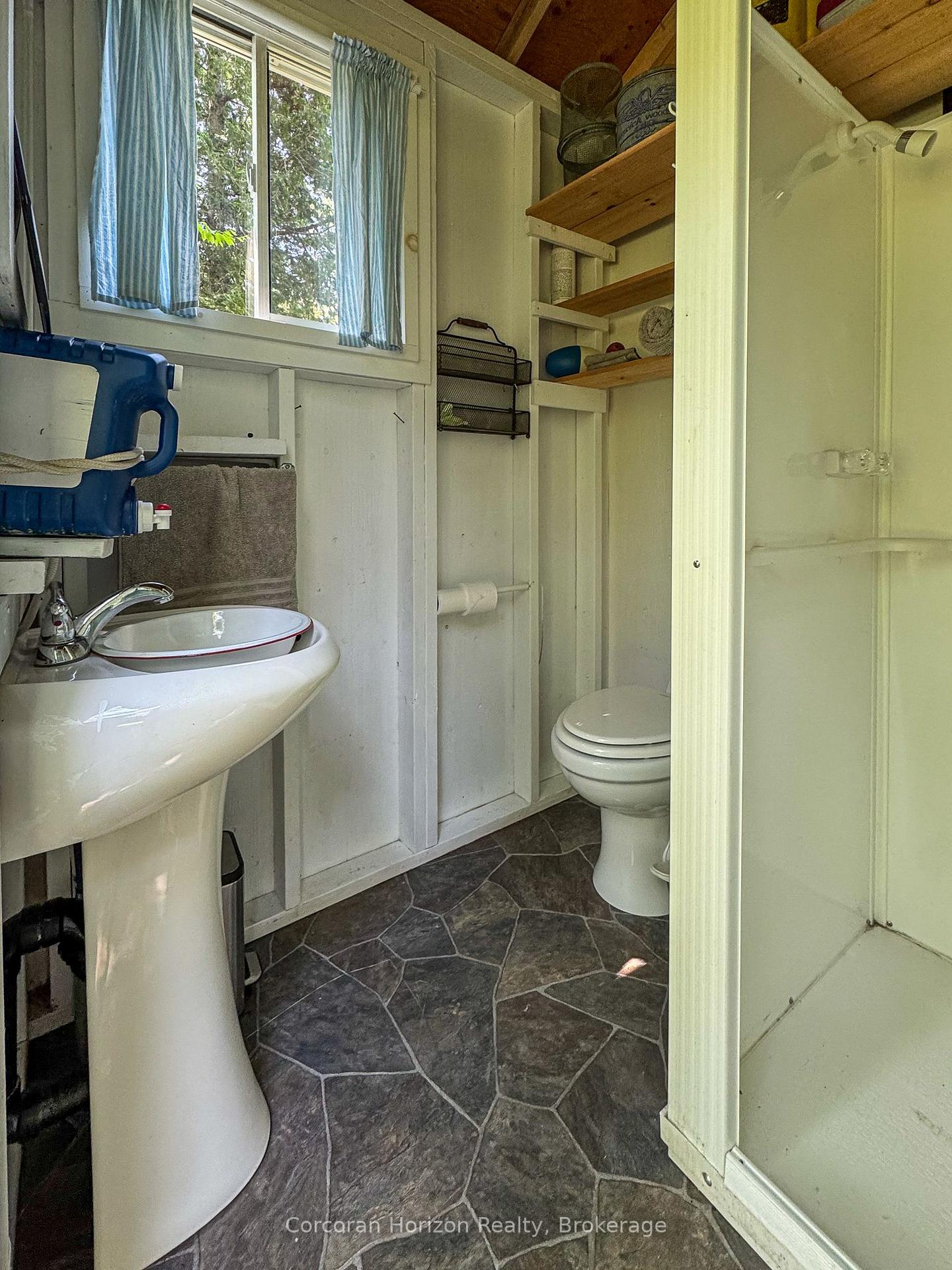 Photo 36 of 1068 Hartley Road, Gravenhurst, Morrison — HOMEH