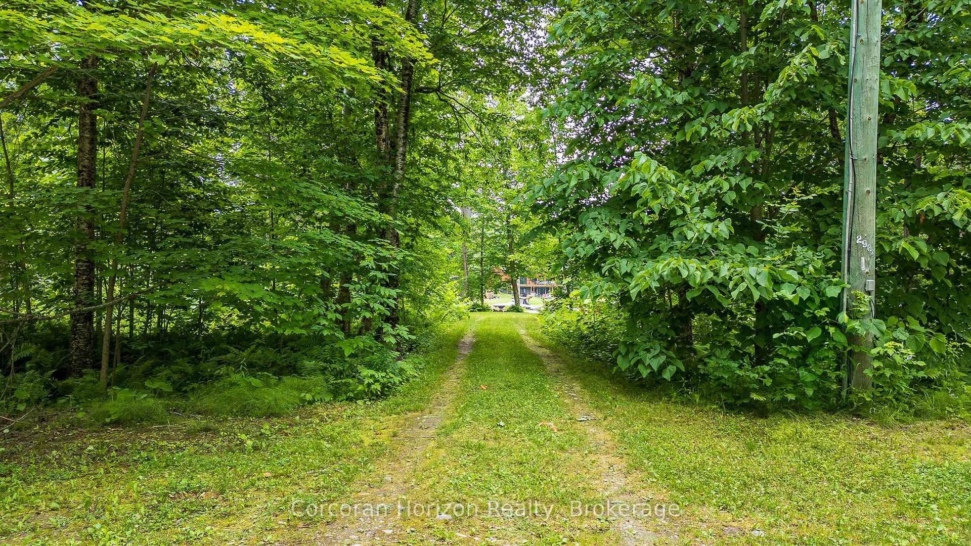 Photo 40 of 1068 Hartley Road, Gravenhurst, Morrison — HOMEH