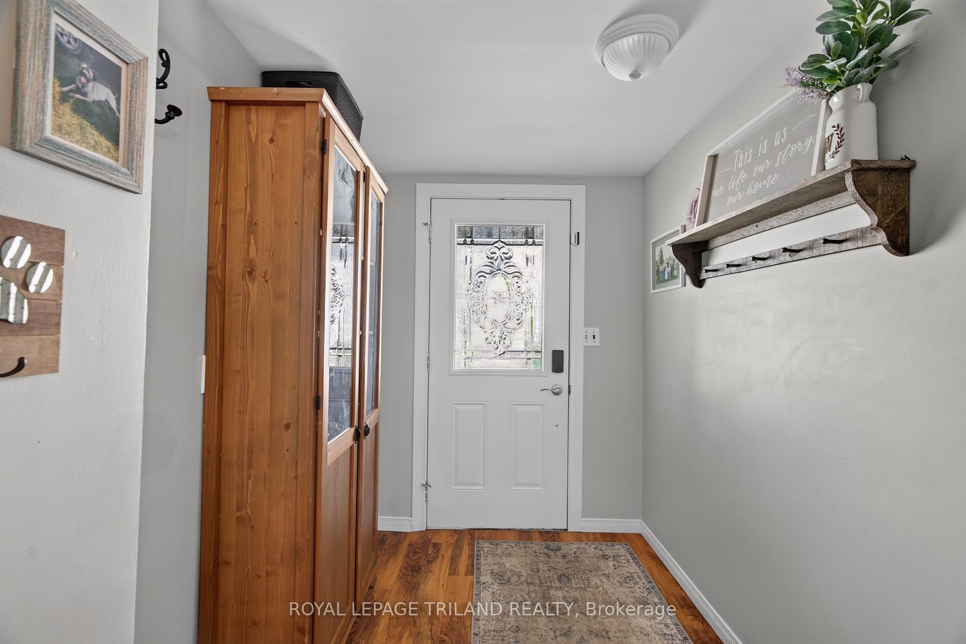 Photo 6 of 6374 Falconbridge Drive, Southwest Middlesex, Appin — HOMEH