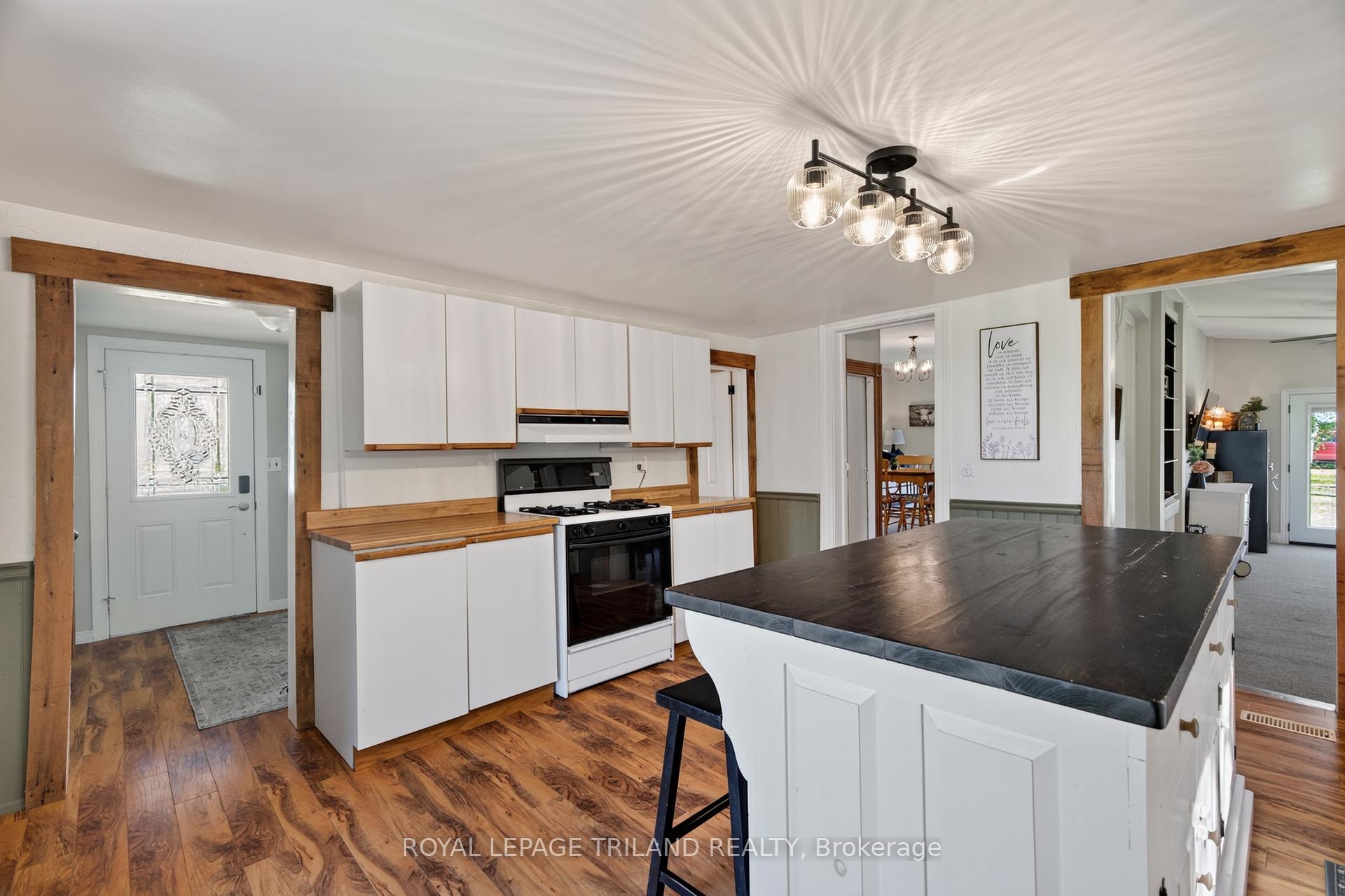 Photo 10 of 6374 Falconbridge Drive, Southwest Middlesex, Appin — HOMEH