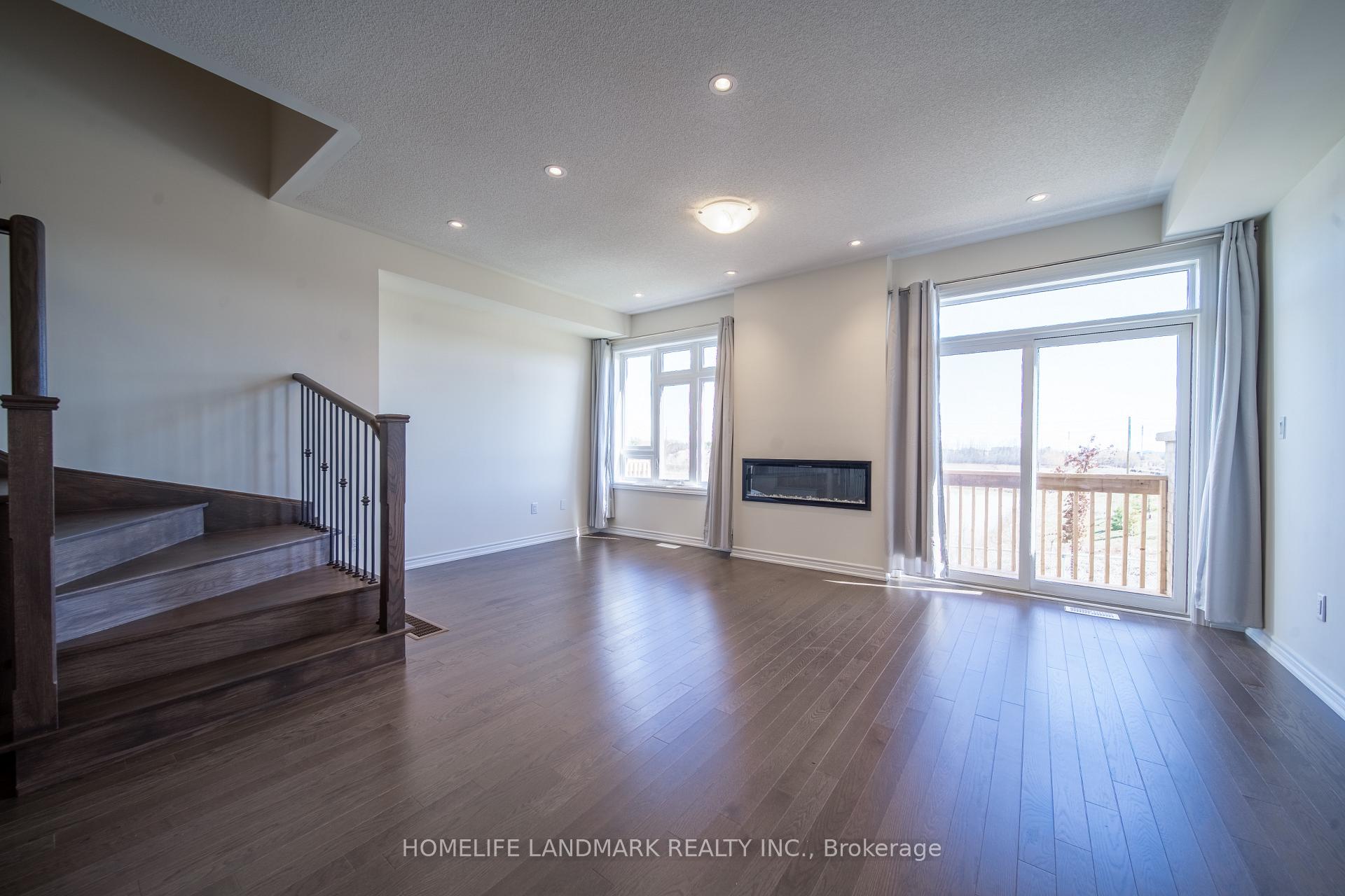 Photo 7 of 1195 Rexton Drive, Oshawa, Kedron — HOMEH