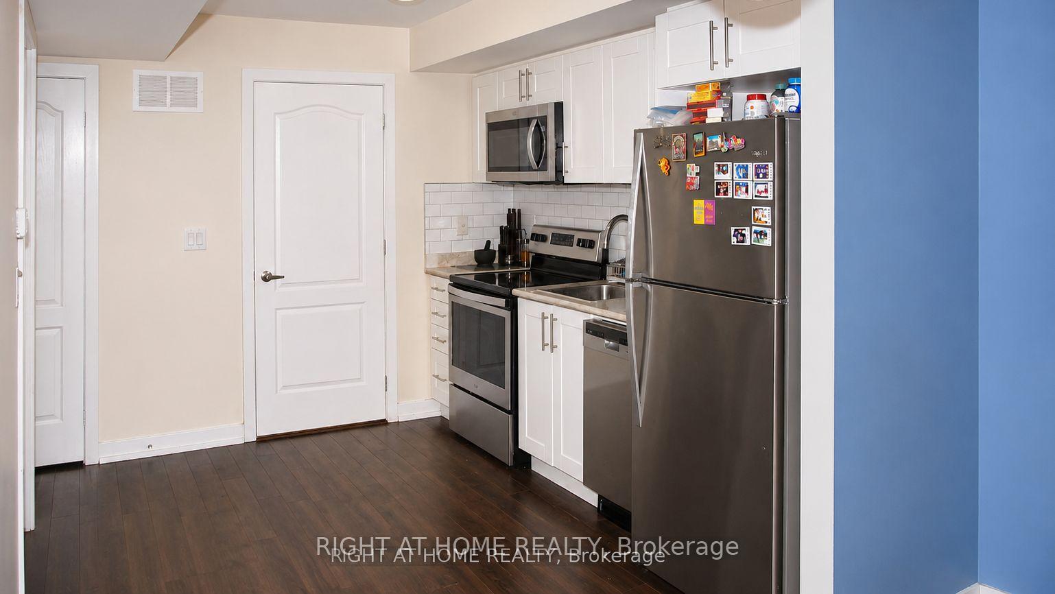 Photo 3 of Unit 2216, 10 Westmeath Lane, Markham, Cornell — HOMEH