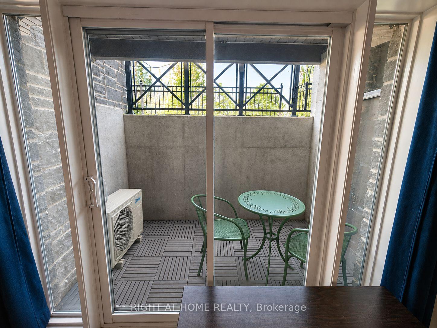 Photo 4 of Unit 2216, 10 Westmeath Lane, Markham, Cornell — HOMEH