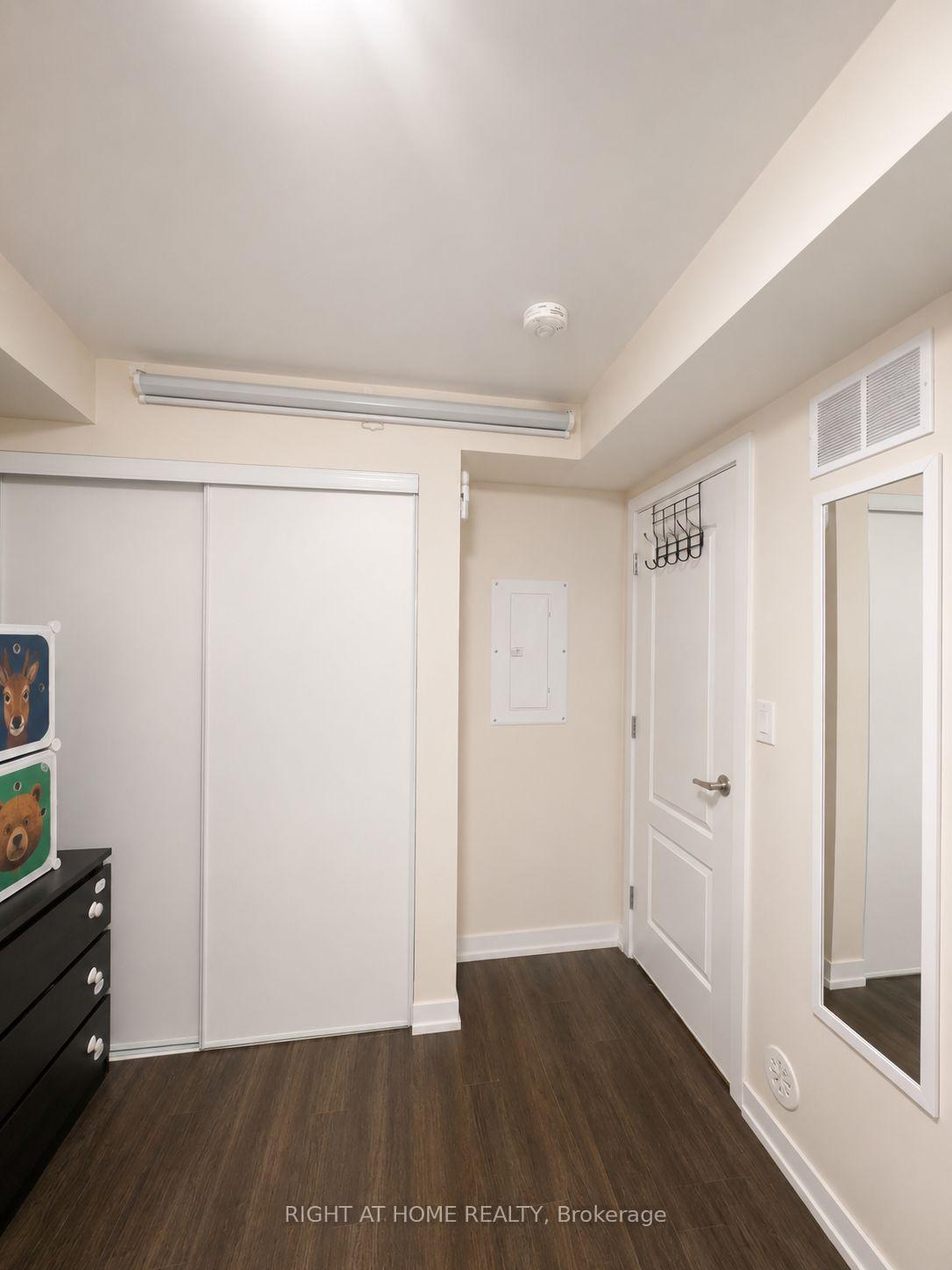 Photo 5 of Unit 2216, 10 Westmeath Lane, Markham, Cornell — HOMEH