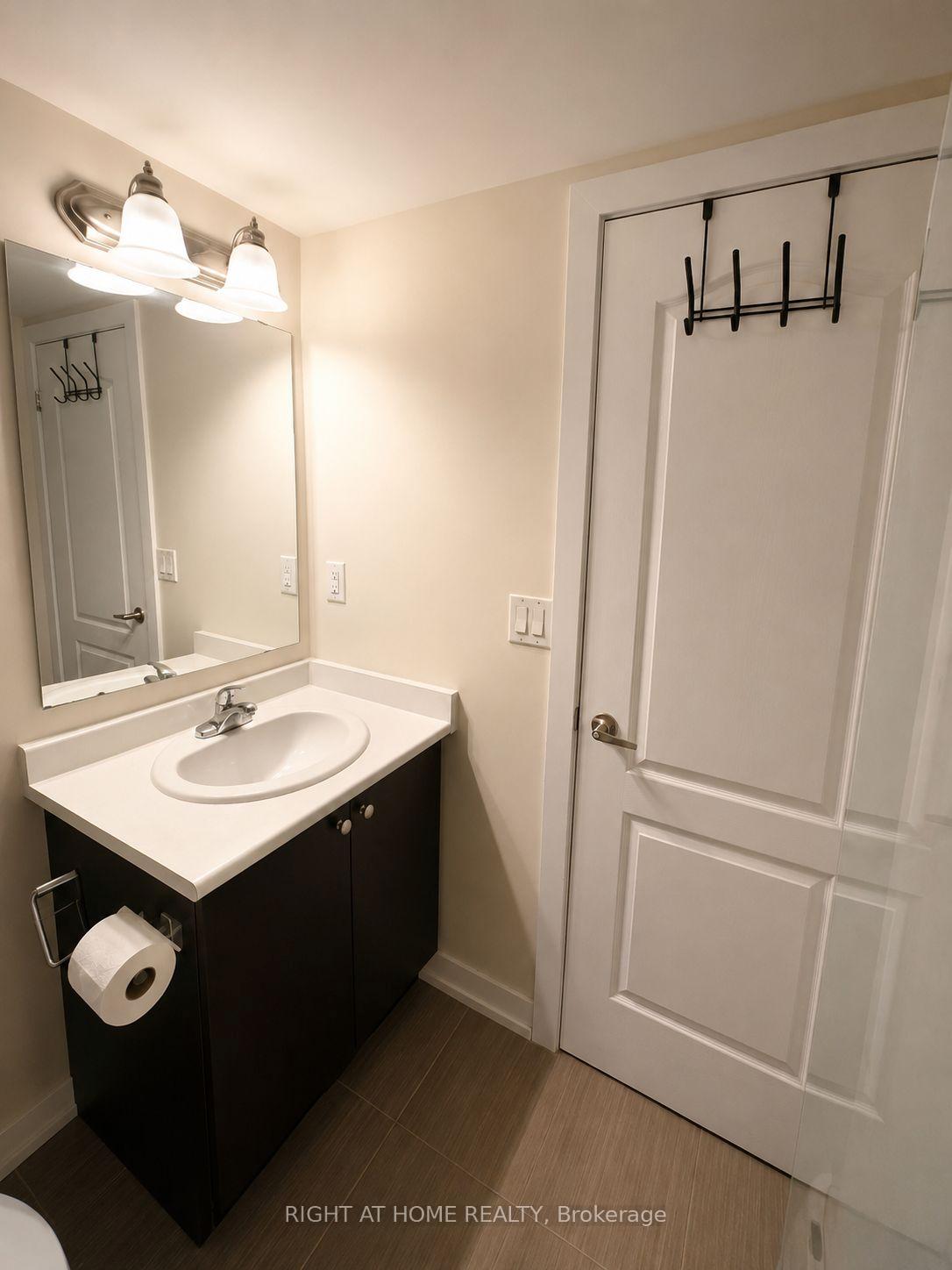 Photo 7 of Unit 2216, 10 Westmeath Lane, Markham, Cornell — HOMEH
