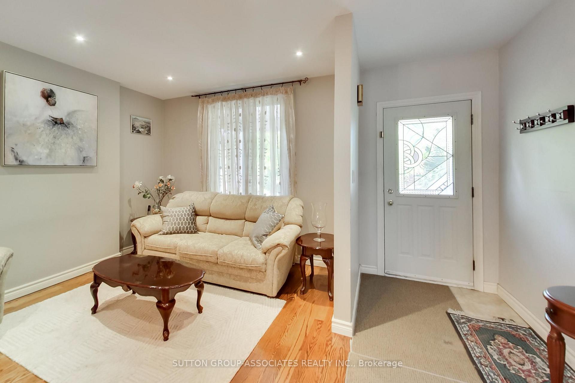 Photo 5 of 82 Helena Avenue, Toronto, Wychwood — HOMEH