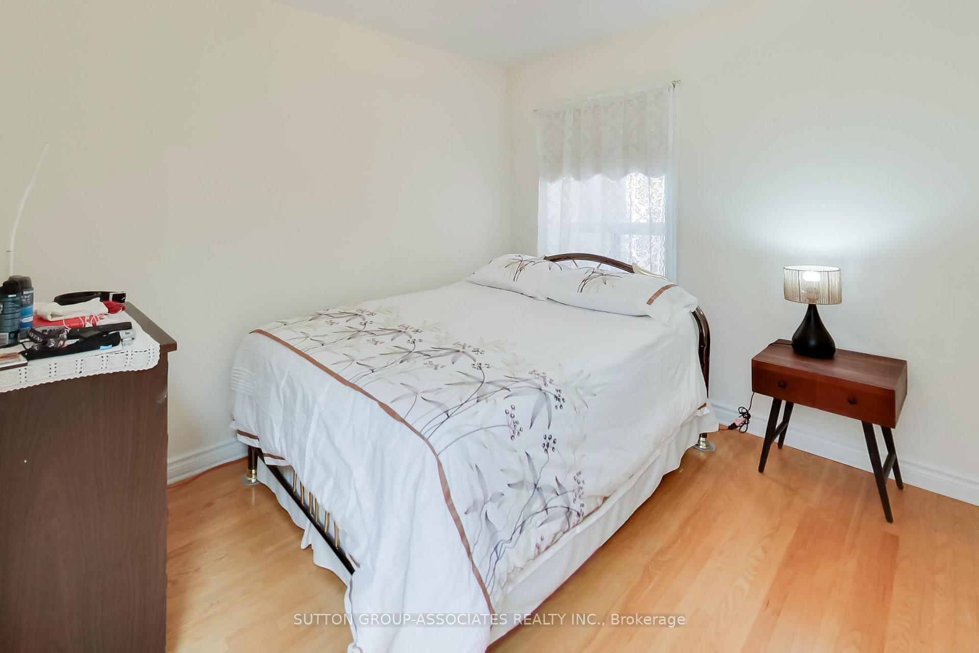 Photo 25 of 82 Helena Avenue, Toronto, Wychwood — HOMEH
