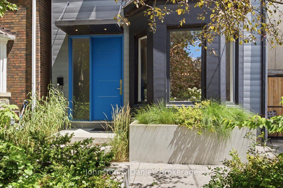 Photo 2 of 175 Brunswick Avenue, Toronto, University — HOMEH