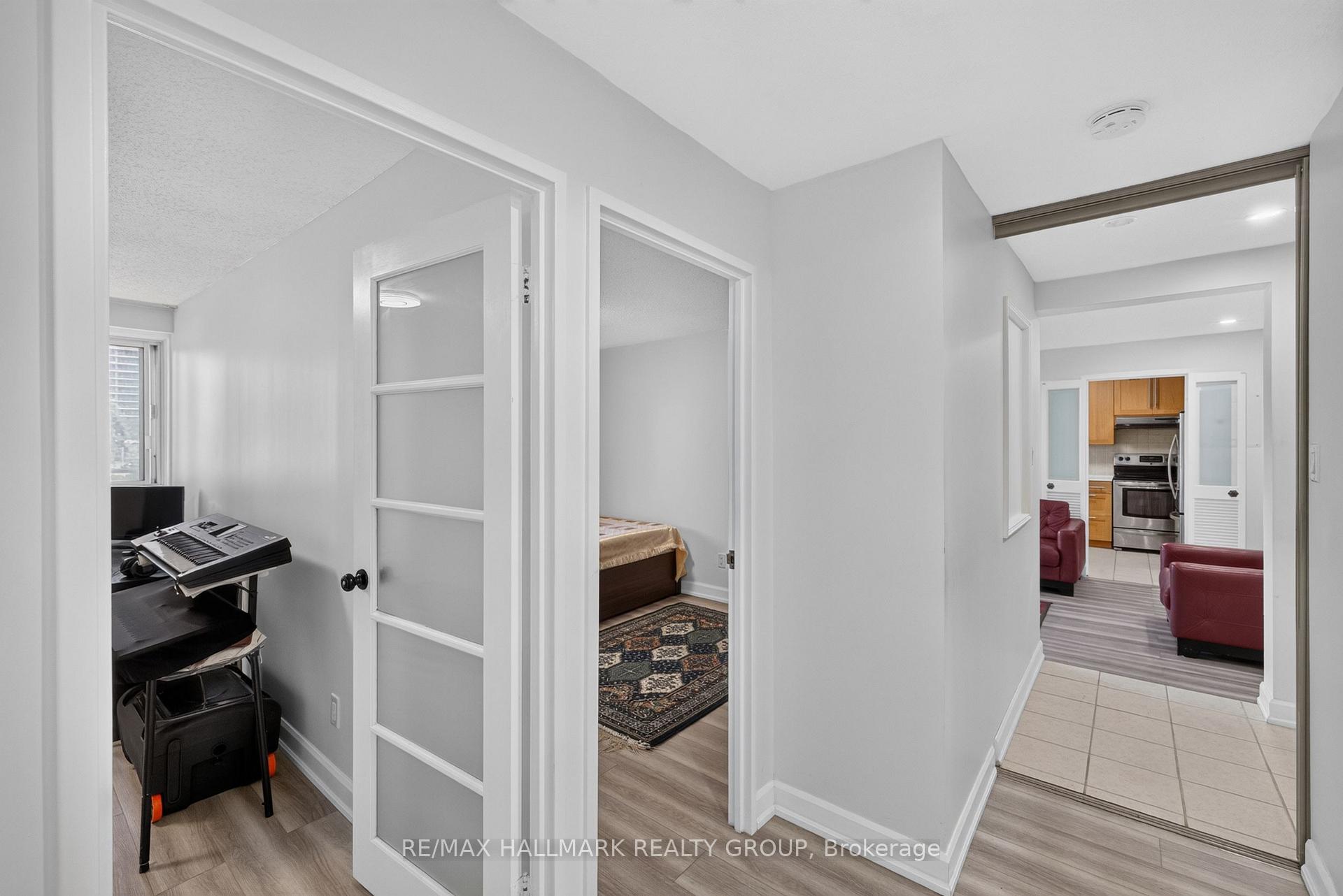 Photo 24 of Unit 313, 1505 Baseline Road, Ottawa, Copeland Park — HOMEH