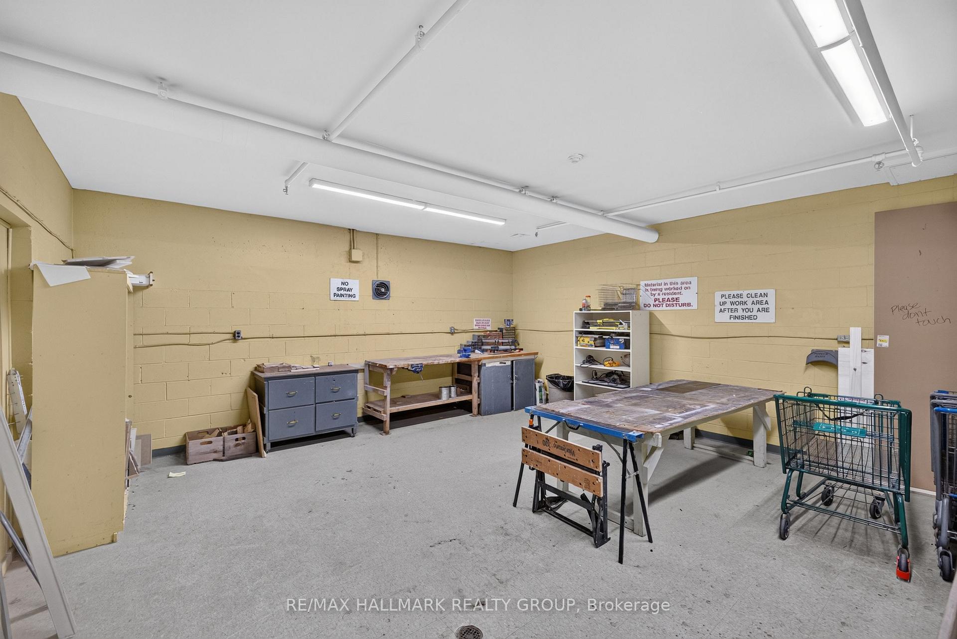 Photo 37 of Unit 313, 1505 Baseline Road, Ottawa, Copeland Park — HOMEH
