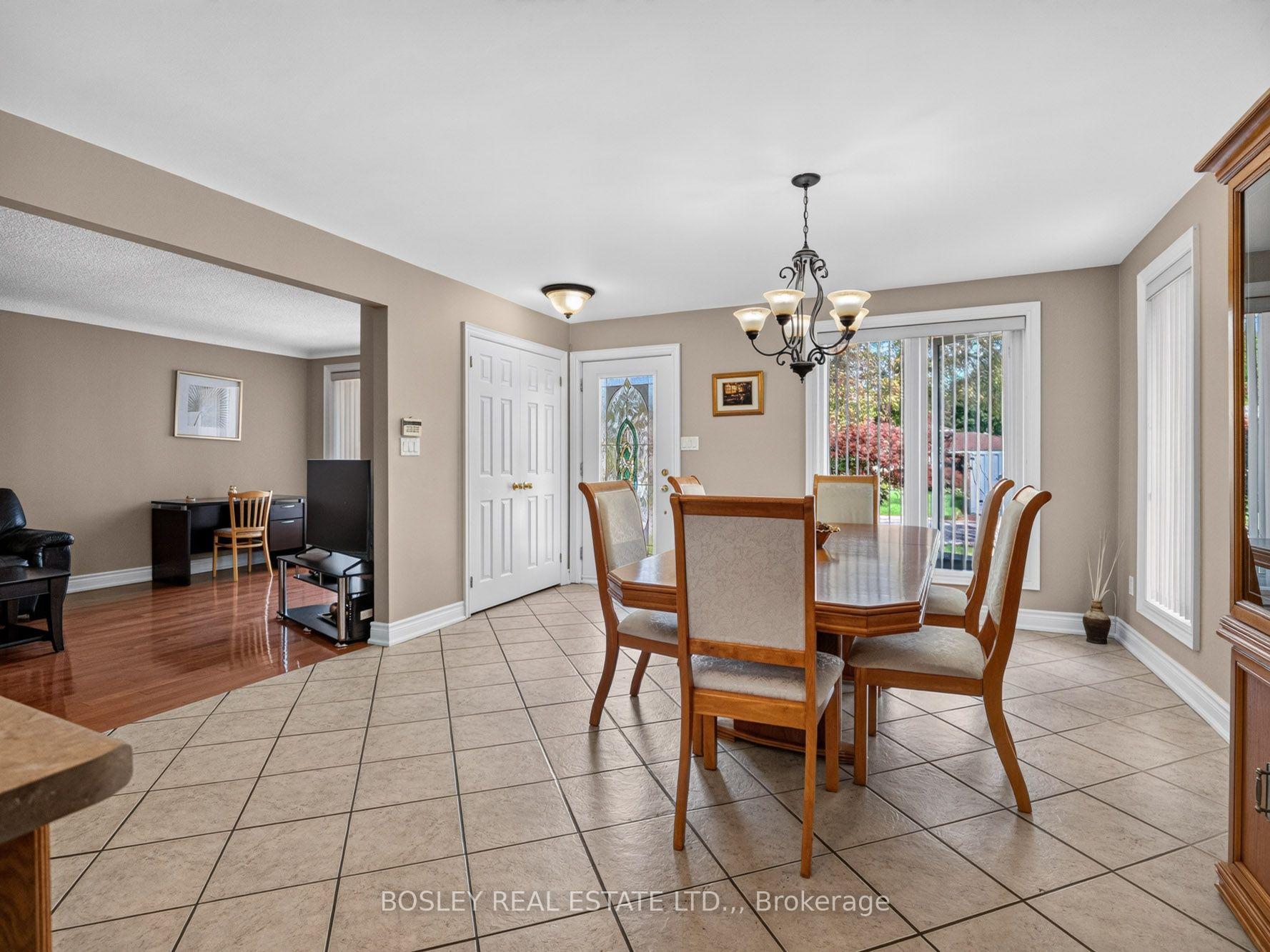 Photo 9 of 5 Bendingroad Crescent, St. Catharines, Lakeport — HOMEH